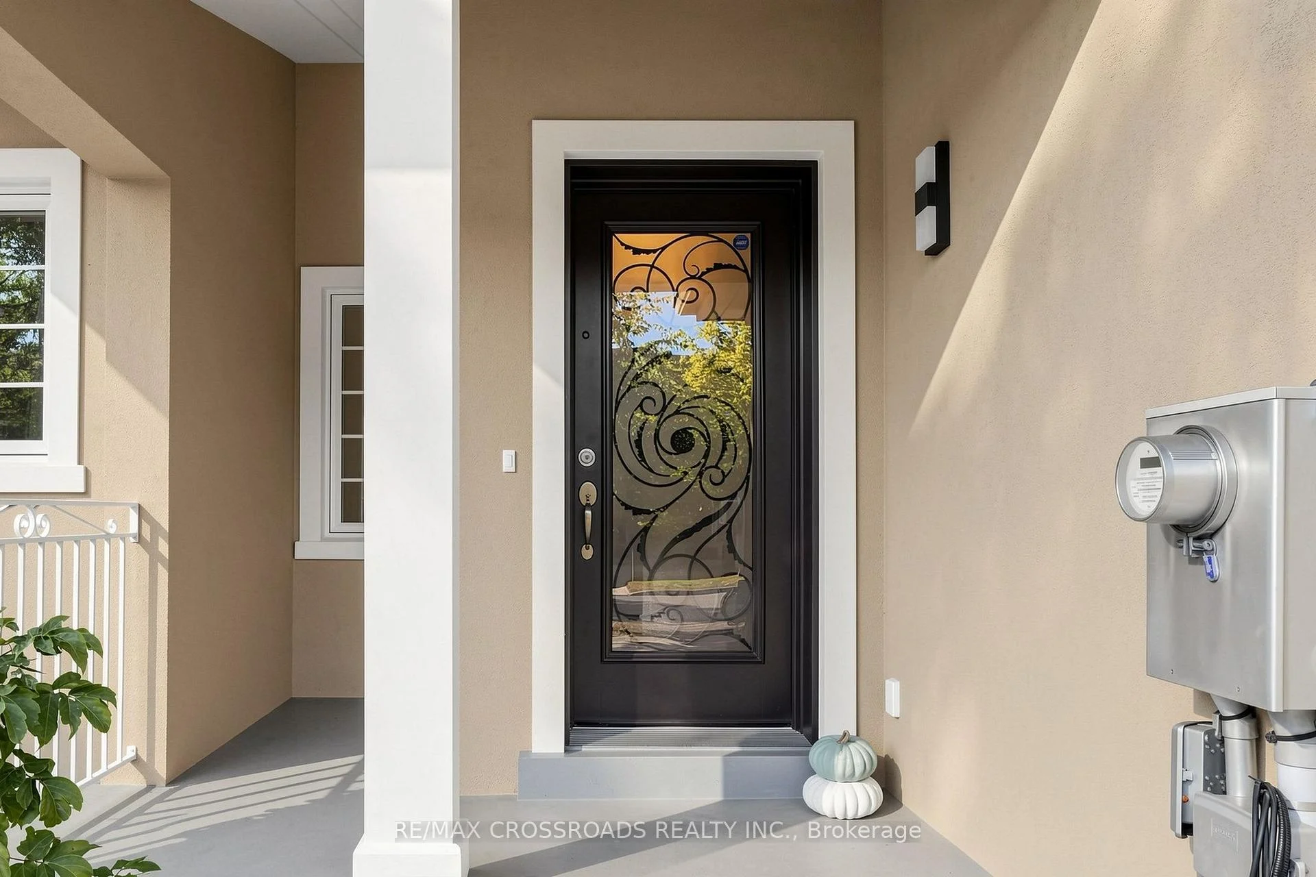 Photo 4 of 74 Romance Drive, Richmond Hill, Rouge Woods — HOMEH