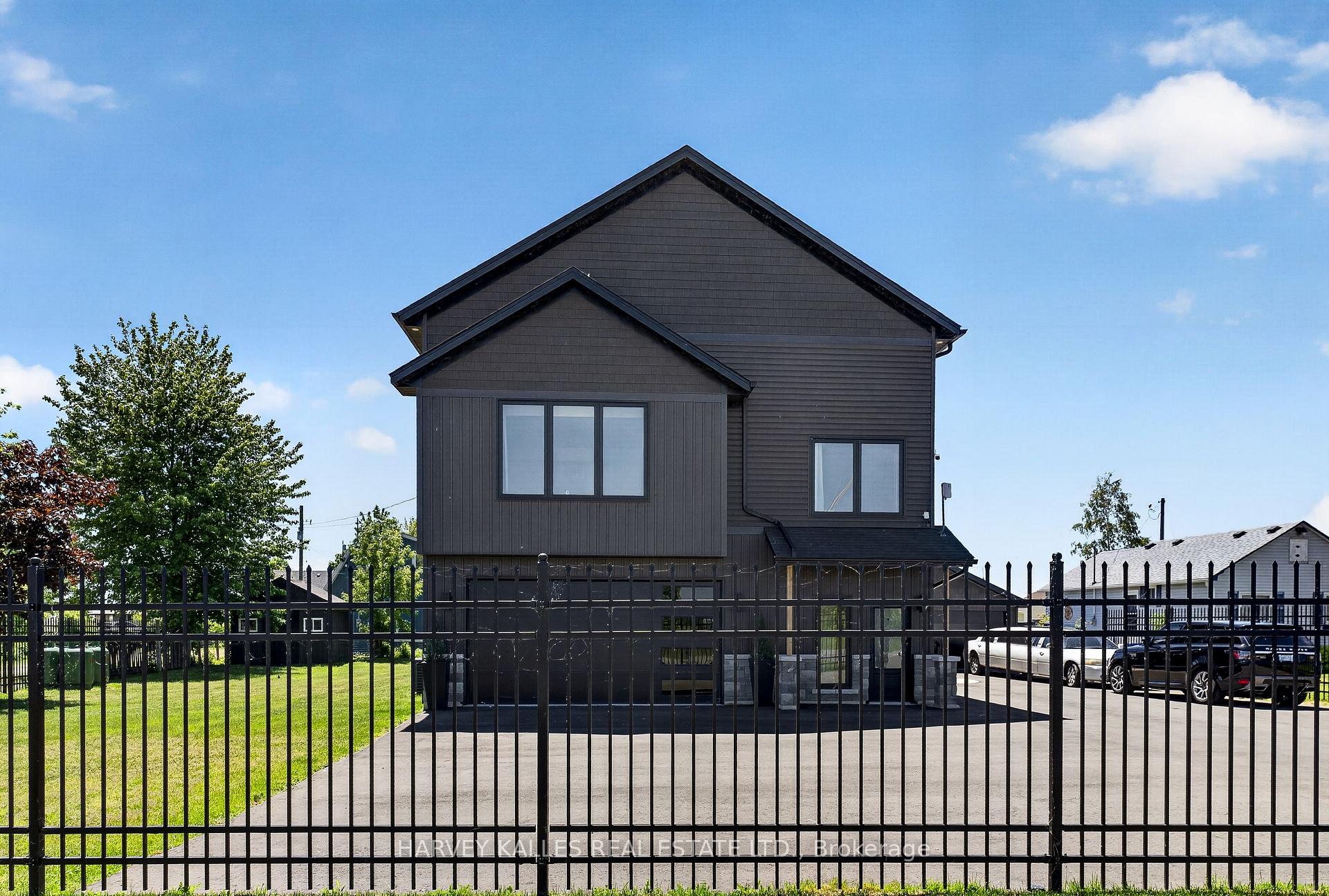 Photo 2 of 3184 Lakeshore Road, Haldimand, Dunnville — HOMEH