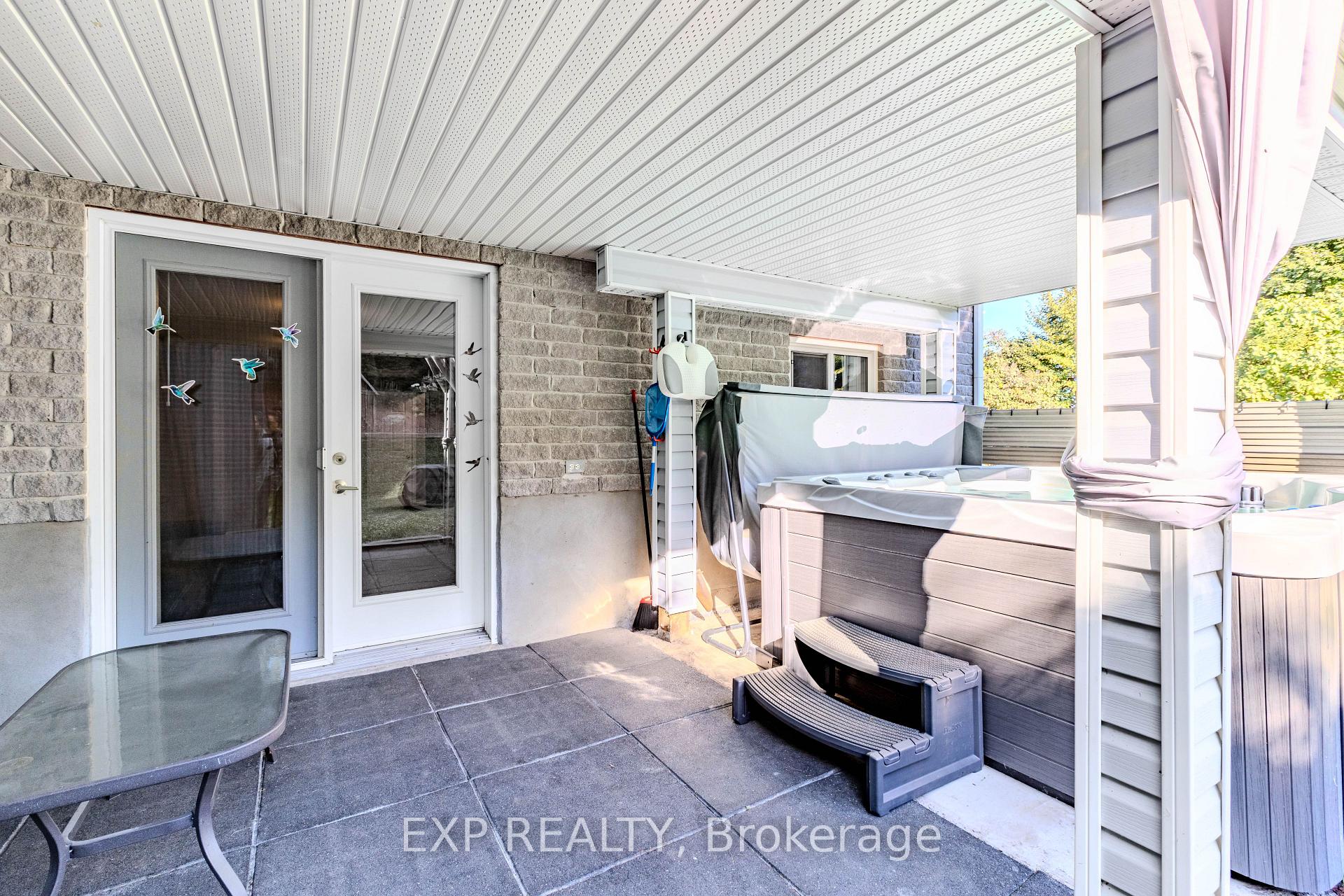Photo 3 of 160 Heritage Place, Cornwall, Cornwall — HOMEH