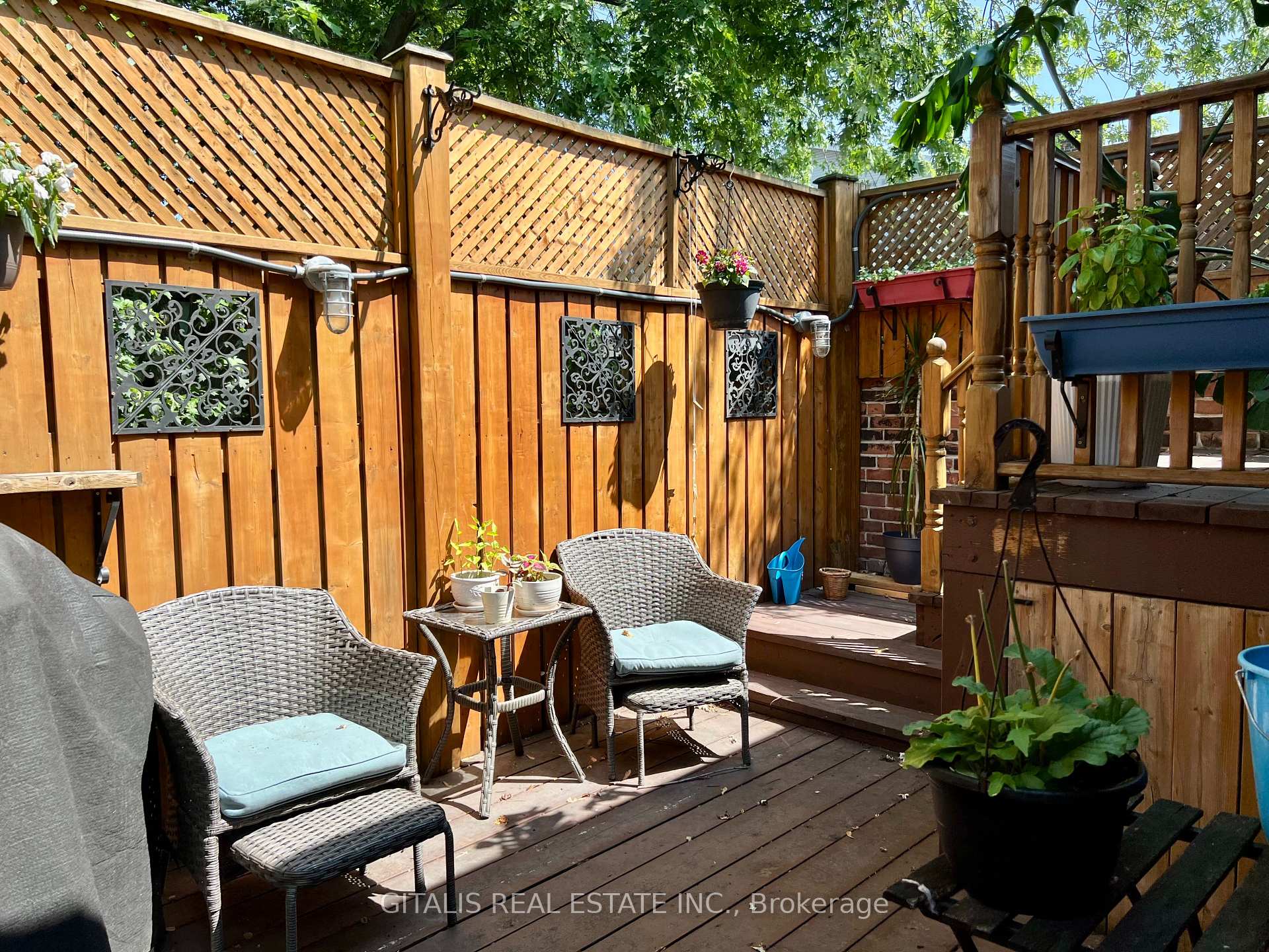 Photo 2 of Unit 2, 2 Busy Street, Toronto, South Riverdale — HOMEH