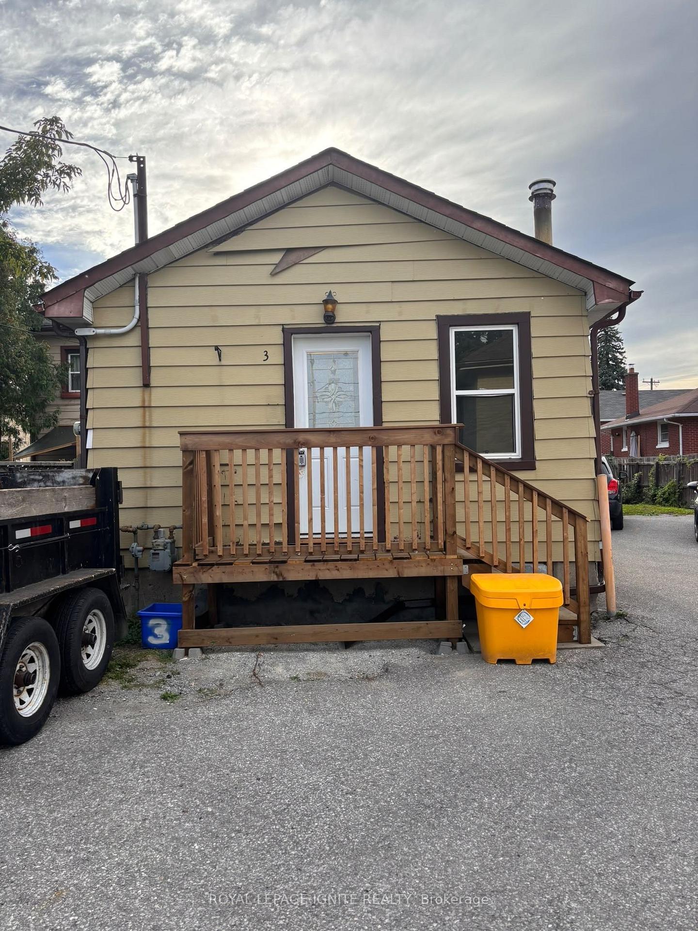 Photo 2 of Unit 3, 178 Park Road N, Oshawa, McLaughlin — HOMEH