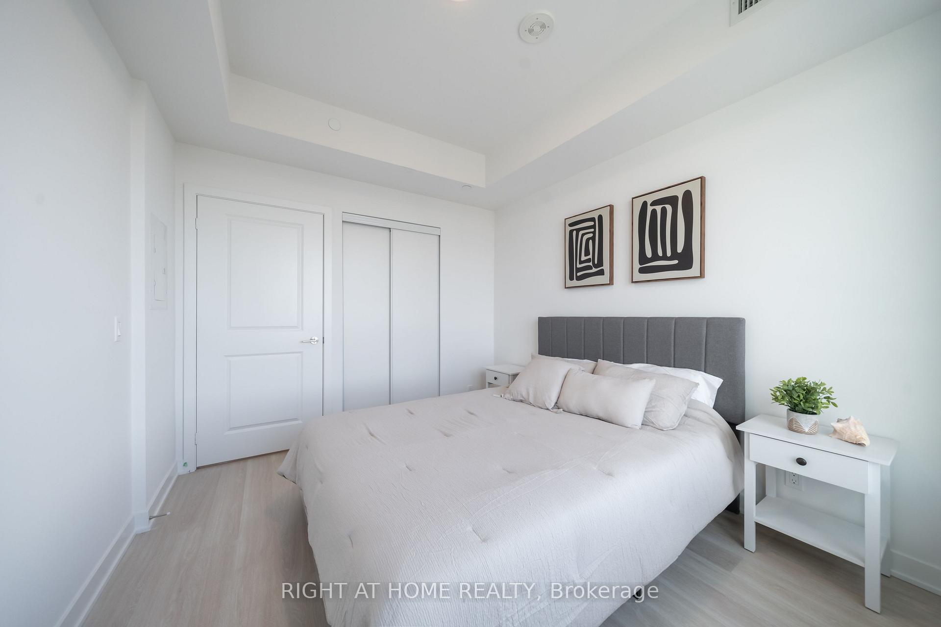 Photo 18 of Unit 2406, 50 Upper Mall Way, Vaughan, Brownridge — HOMEH