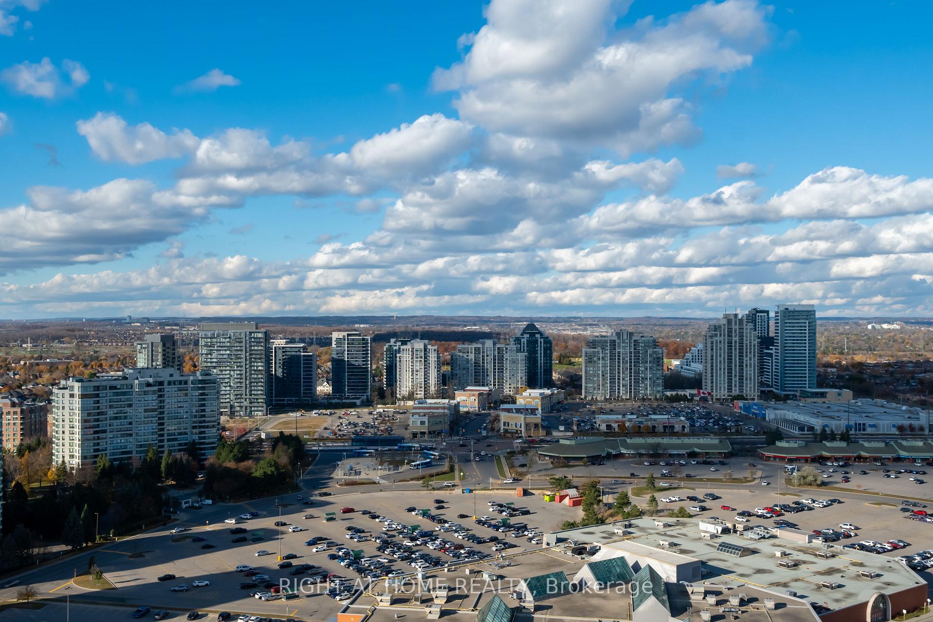Photo 26 of Unit 2406, 50 Upper Mall Way, Vaughan, Brownridge — HOMEH