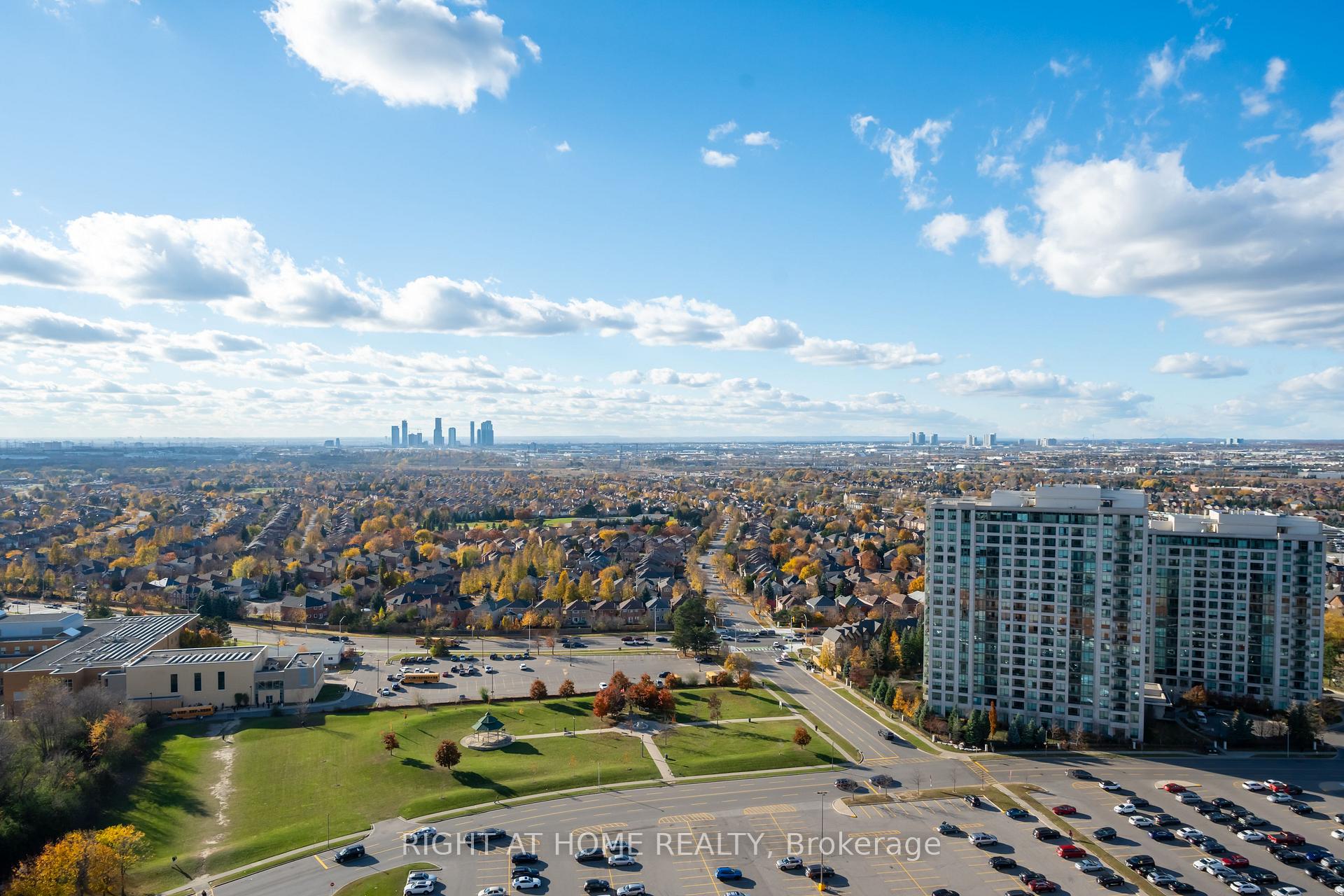 Photo 28 of Unit 2406, 50 Upper Mall Way, Vaughan, Brownridge — HOMEH