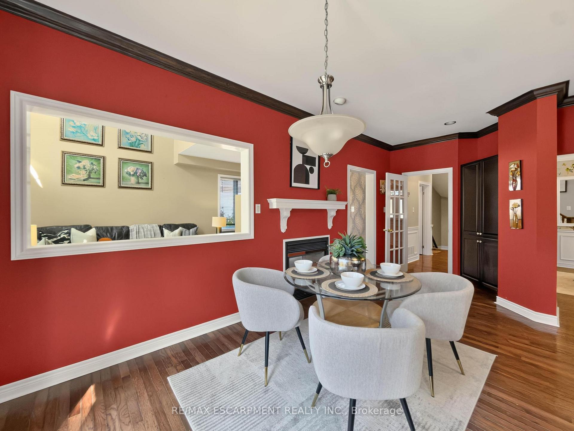 Photo 18 of 74 Davidson Boulevard, Hamilton, Dundas — HOMEH