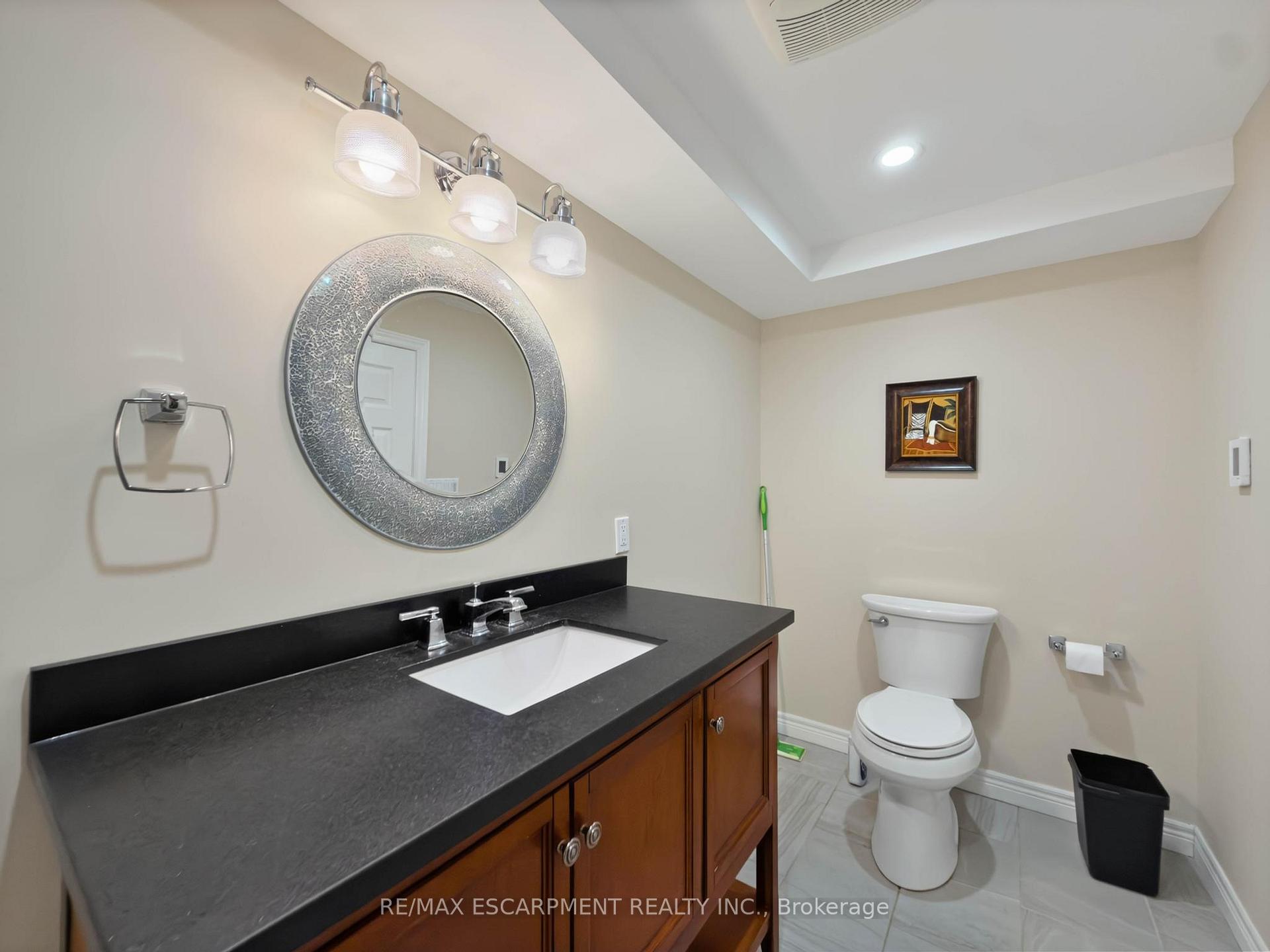 Photo 43 of 74 Davidson Boulevard, Hamilton, Dundas — HOMEH