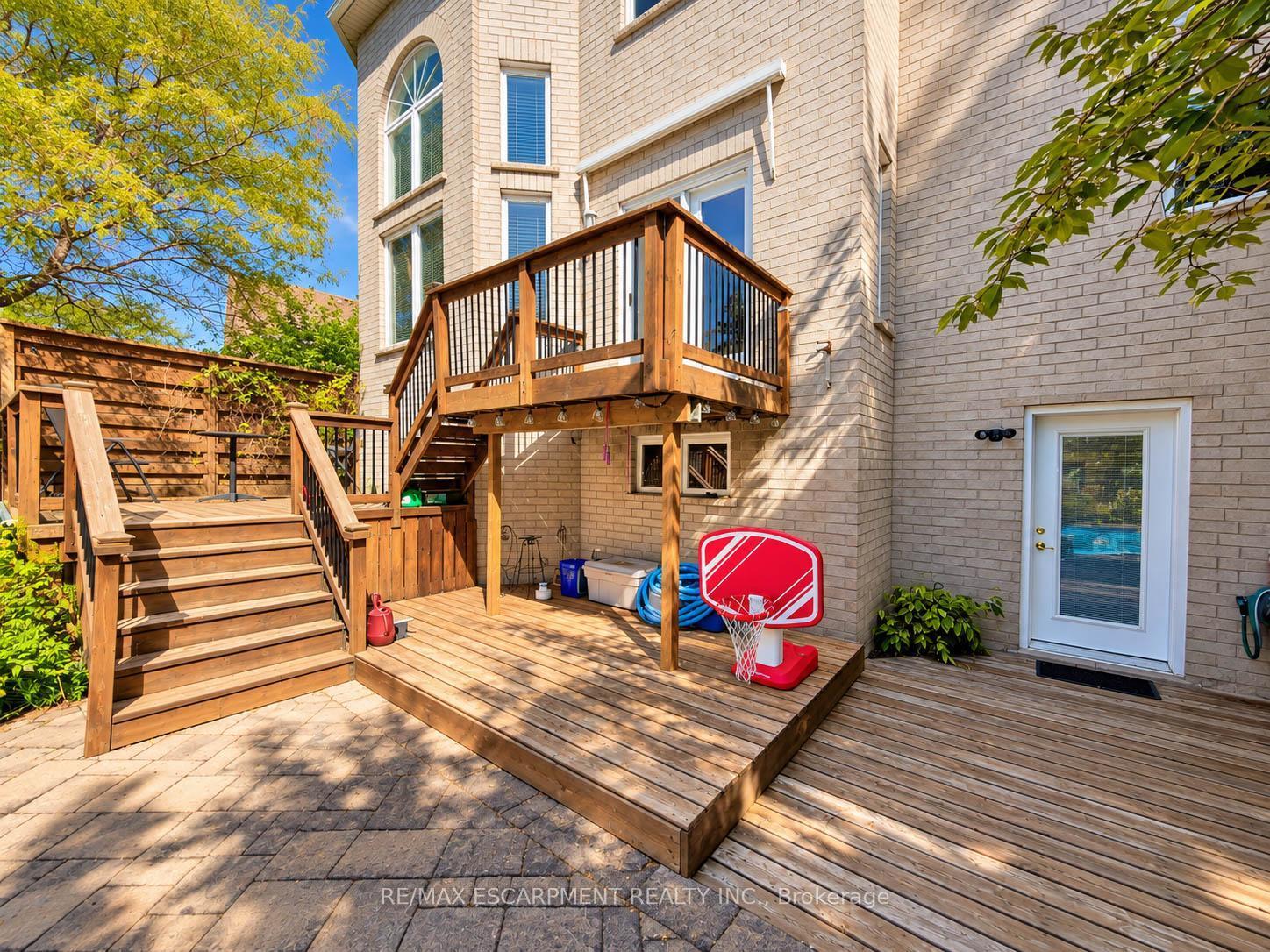 Photo 46 of 74 Davidson Boulevard, Hamilton, Dundas — HOMEH