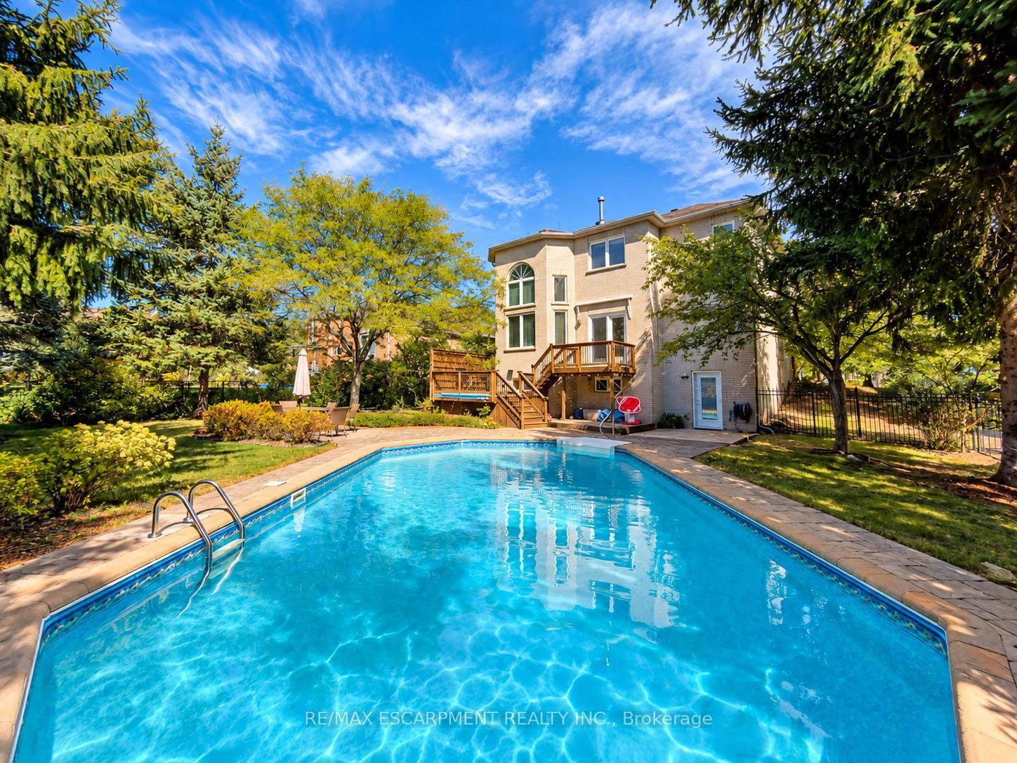 Photo 48 of 74 Davidson Boulevard, Hamilton, Dundas — HOMEH