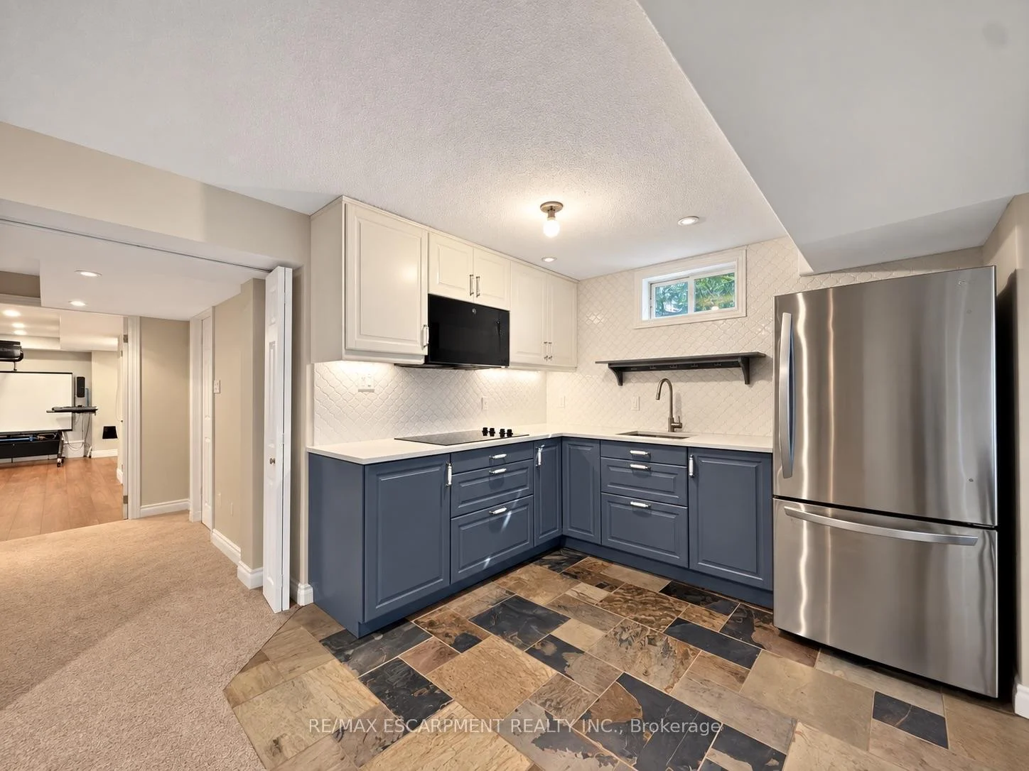 Photo 39 of 74 Davidson Boulevard, Hamilton, Dundas — HOMEH