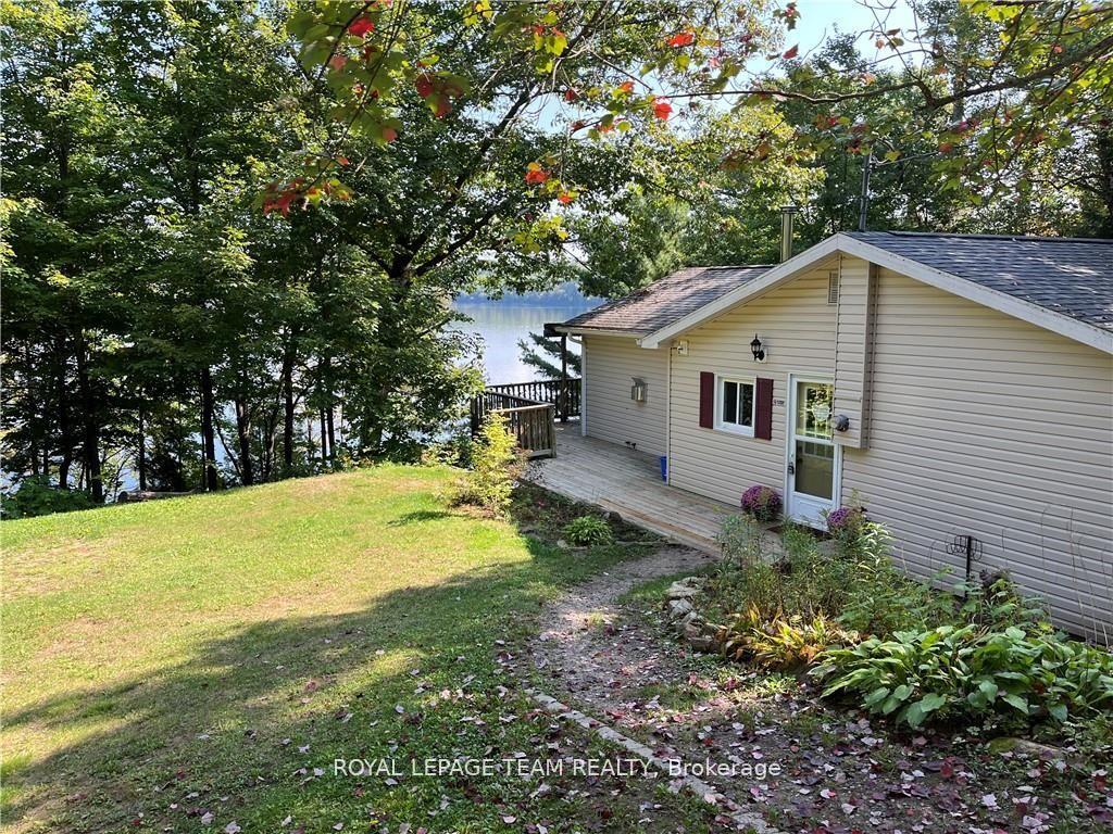 Photo of 1862 River Road