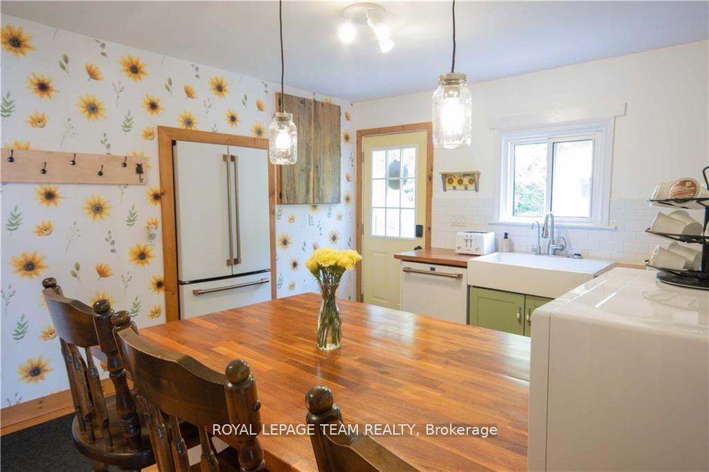Photo 14 of 1862 River Road, Hastings Highlands, Bangor Ward — HOMEH