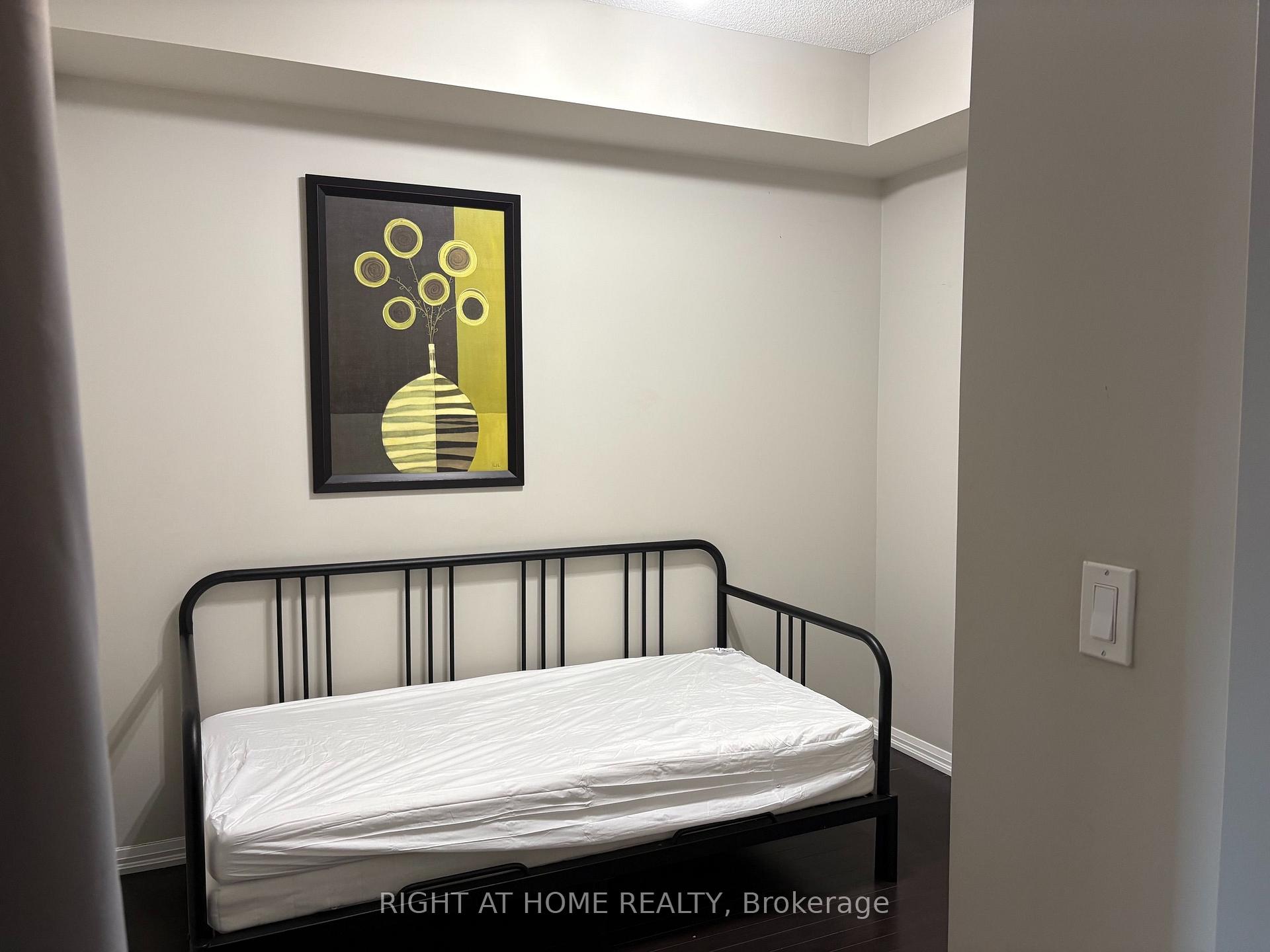 Photo 4 of Unit 404, 35 Hayden Street, Toronto, Church-Yonge Corridor — HOMEH