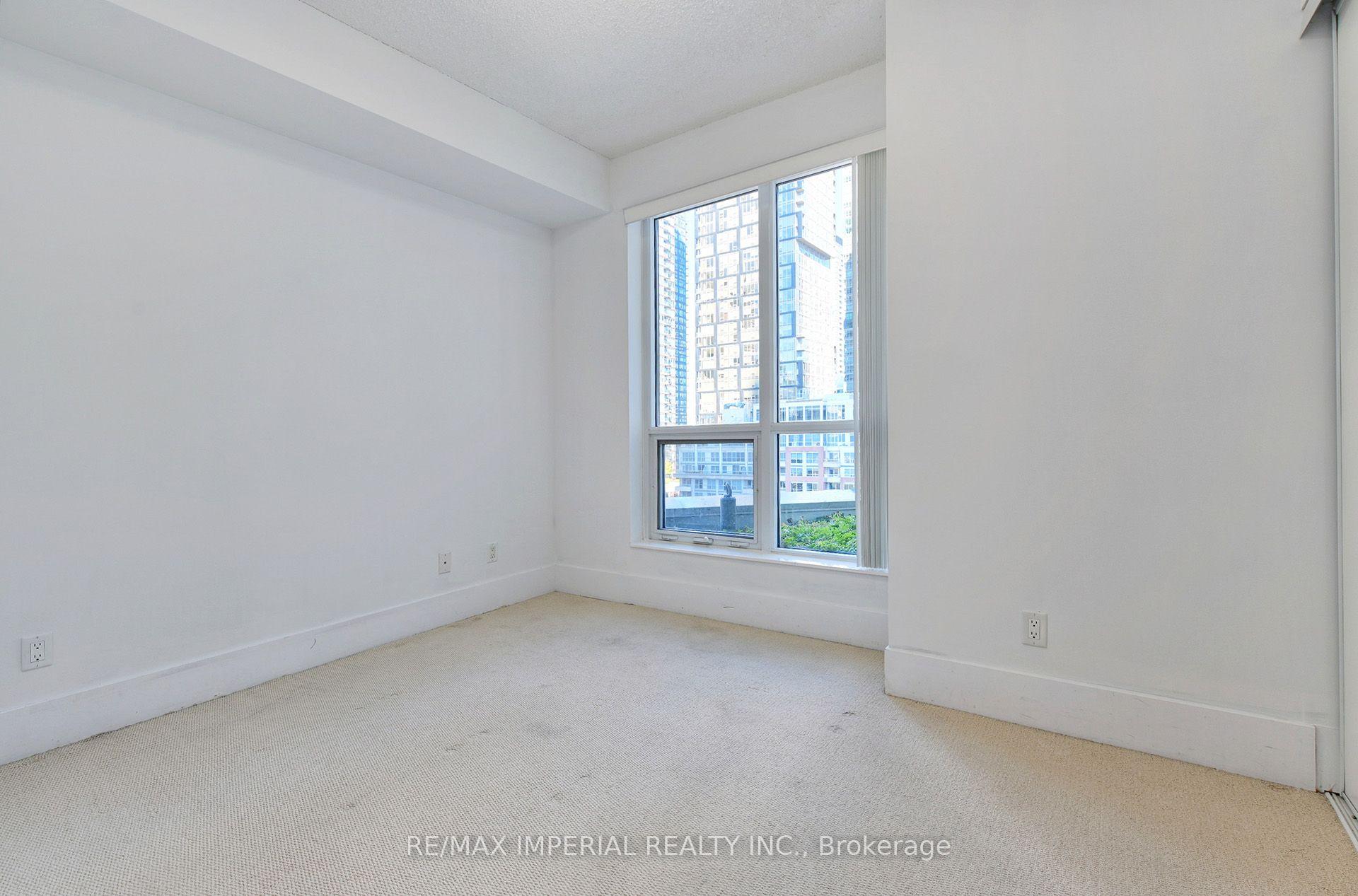 Photo 10 of Unit 1605, 300 Front Street W, Toronto, Waterfront Communities — HOMEH