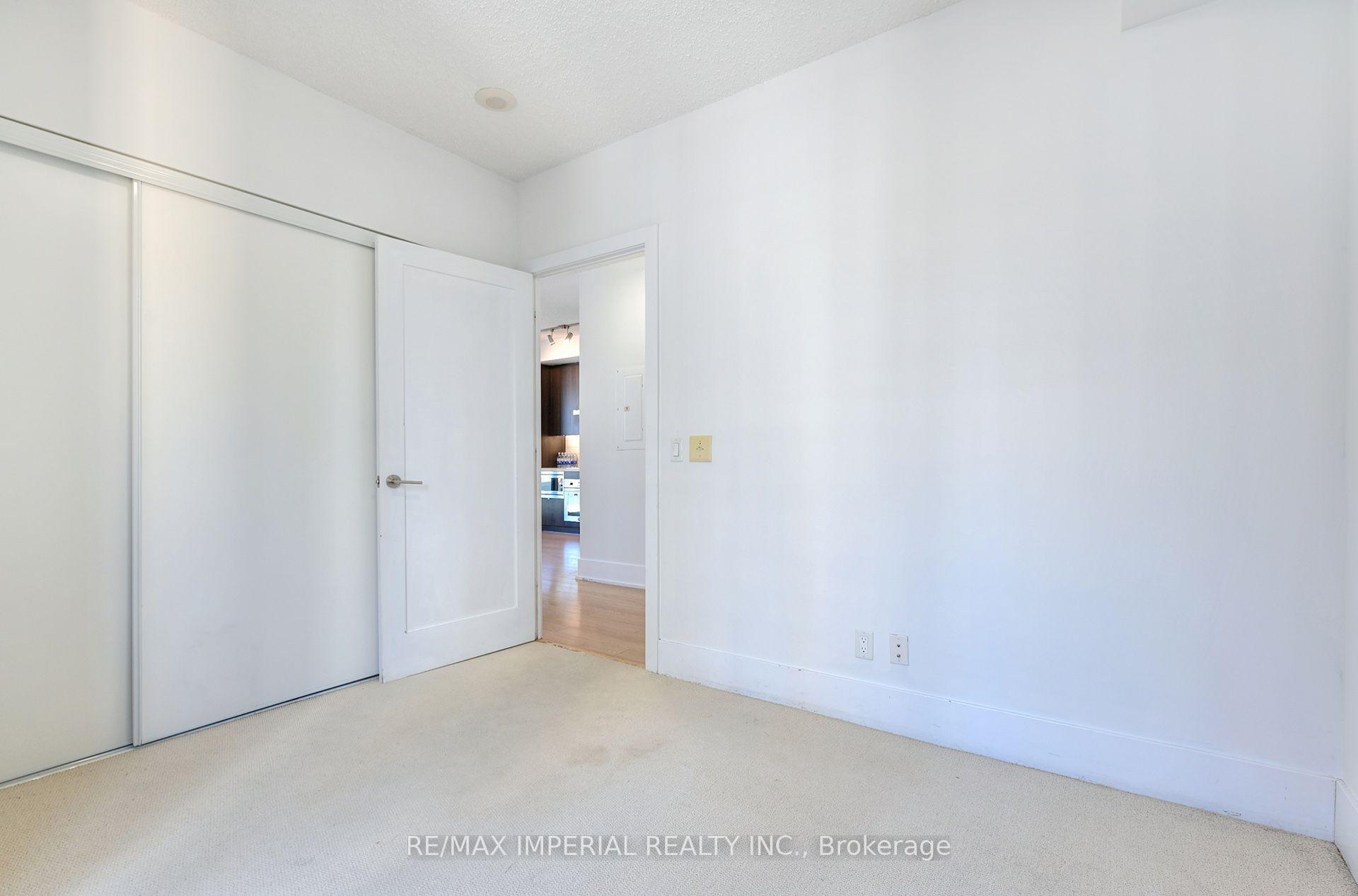 Photo 11 of Unit 1605, 300 Front Street W, Toronto, Waterfront Communities — HOMEH