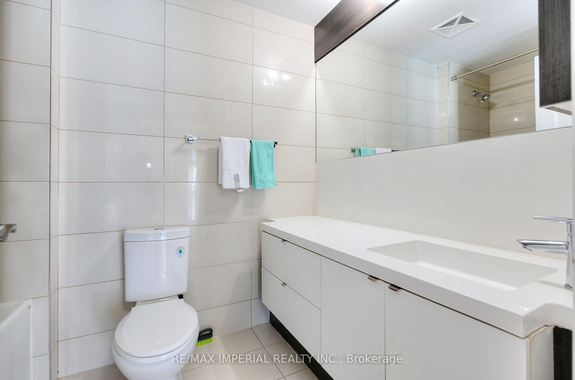 Photo 14 of Unit 1605, 300 Front Street W, Toronto, Waterfront Communities — HOMEH