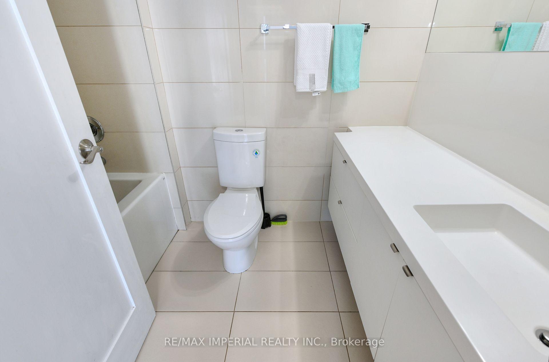 Photo 15 of Unit 1605, 300 Front Street W, Toronto, Waterfront Communities — HOMEH