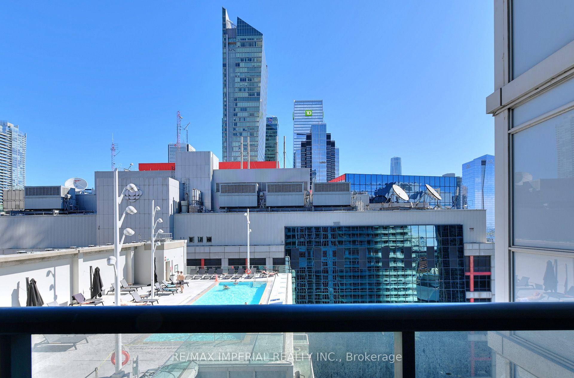 Photo 17 of Unit 1605, 300 Front Street W, Toronto, Waterfront Communities — HOMEH