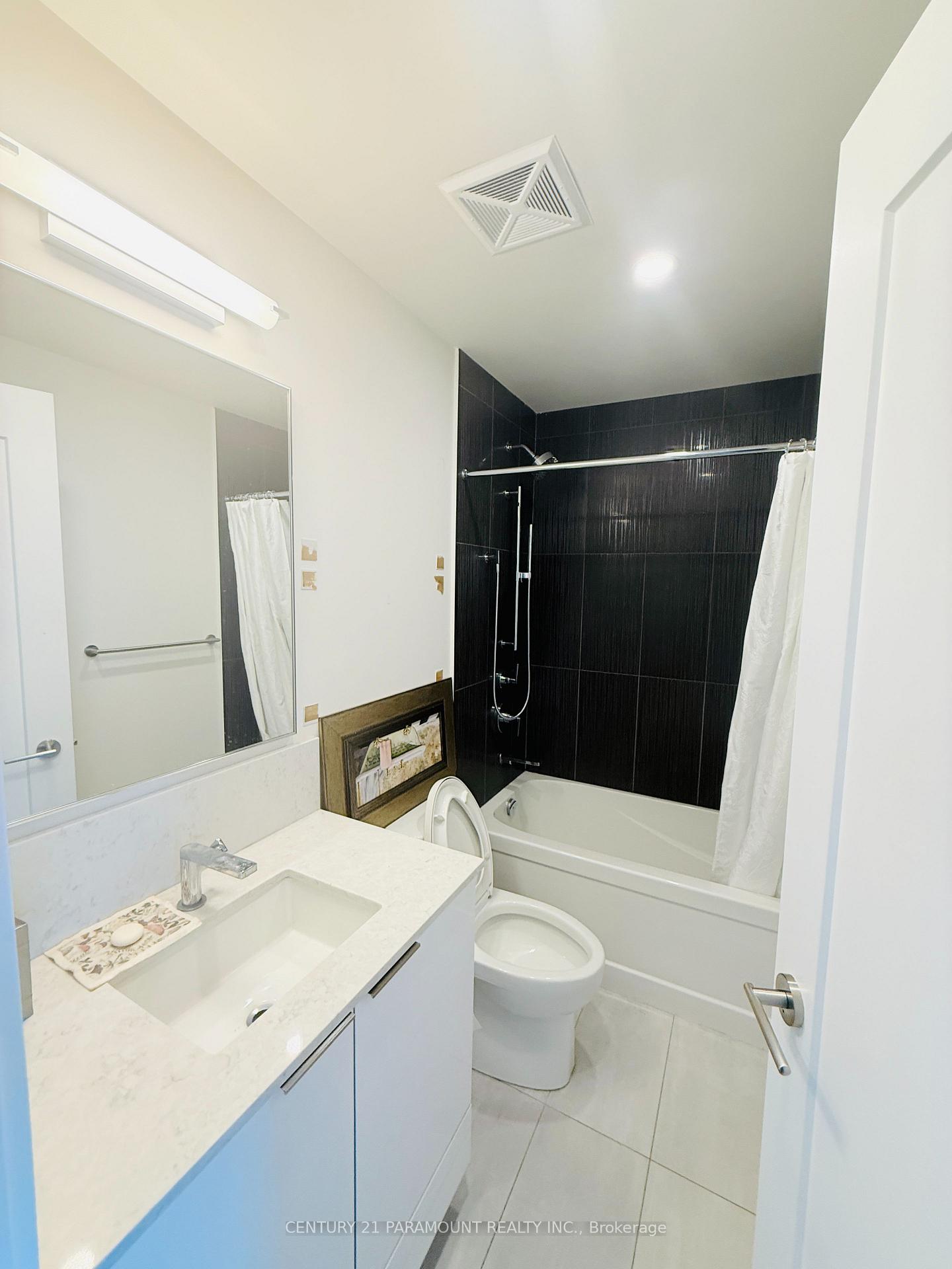 Photo 9 of Unit 4606, 28 Freeland Street, Toronto, Waterfront Communities — HOMEH