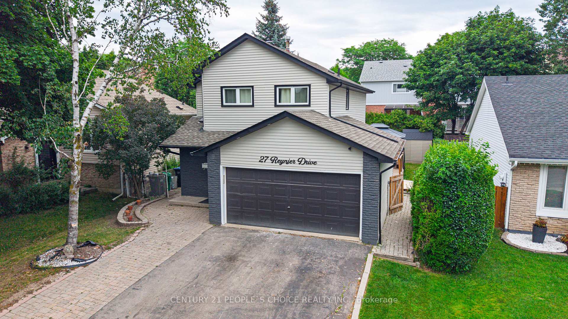 Photo 13 of 27 Reynier Drive, Brampton, Heart Lake East — HOMEH