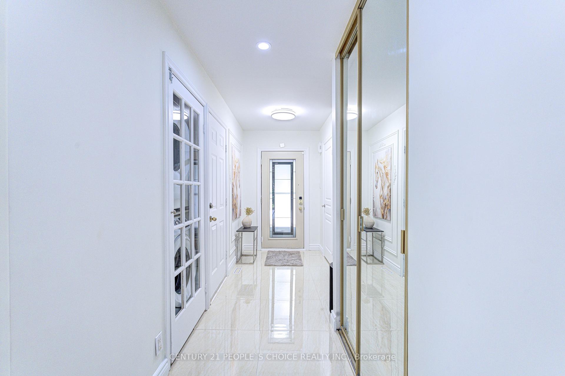 Photo 18 of 27 Reynier Drive, Brampton, Heart Lake East — HOMEH