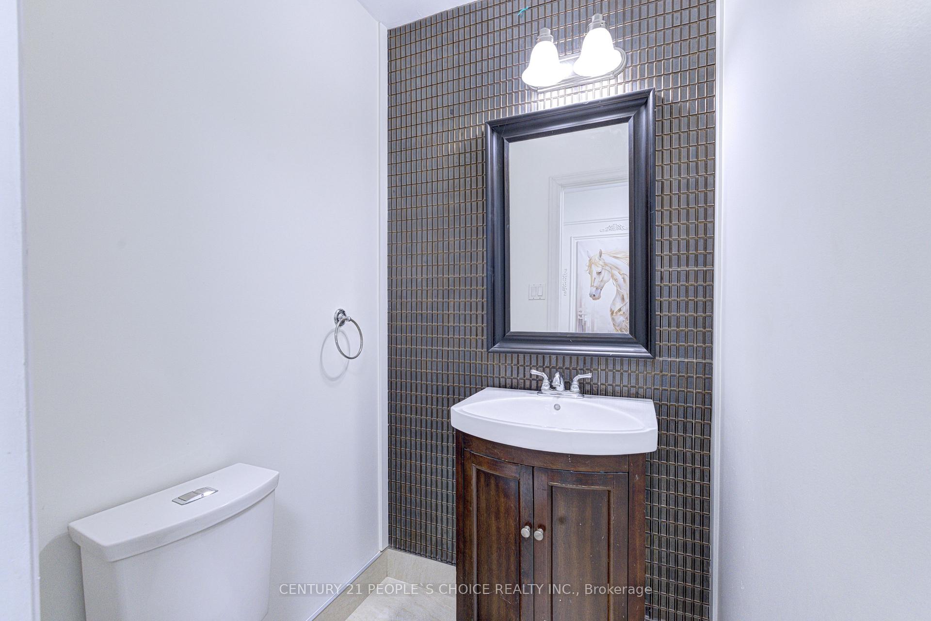 Photo 25 of 27 Reynier Drive, Brampton, Heart Lake East — HOMEH