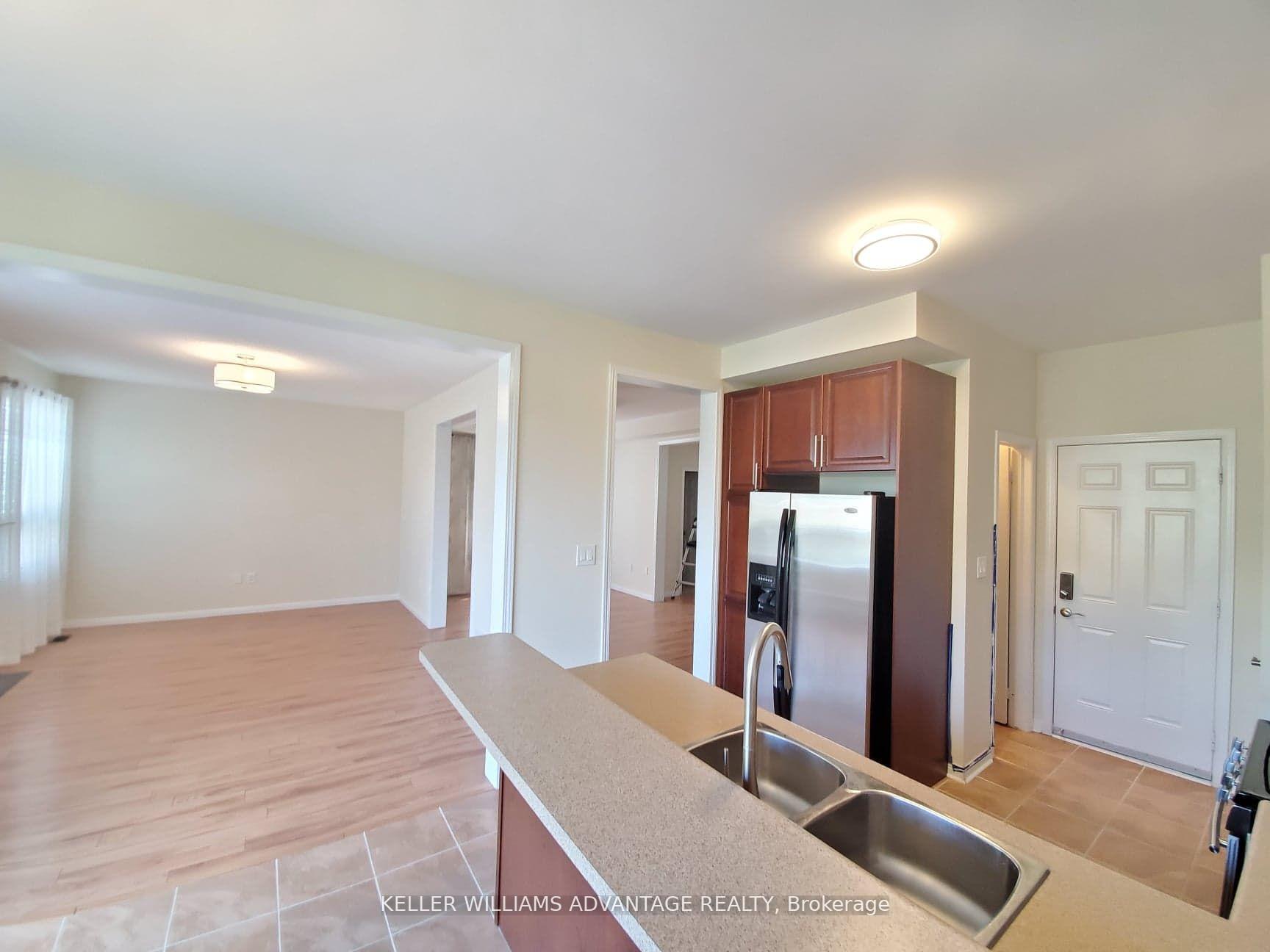 Photo 7 of 3827 Janice Drive, Mississauga, Churchill Meadows — HOMEH