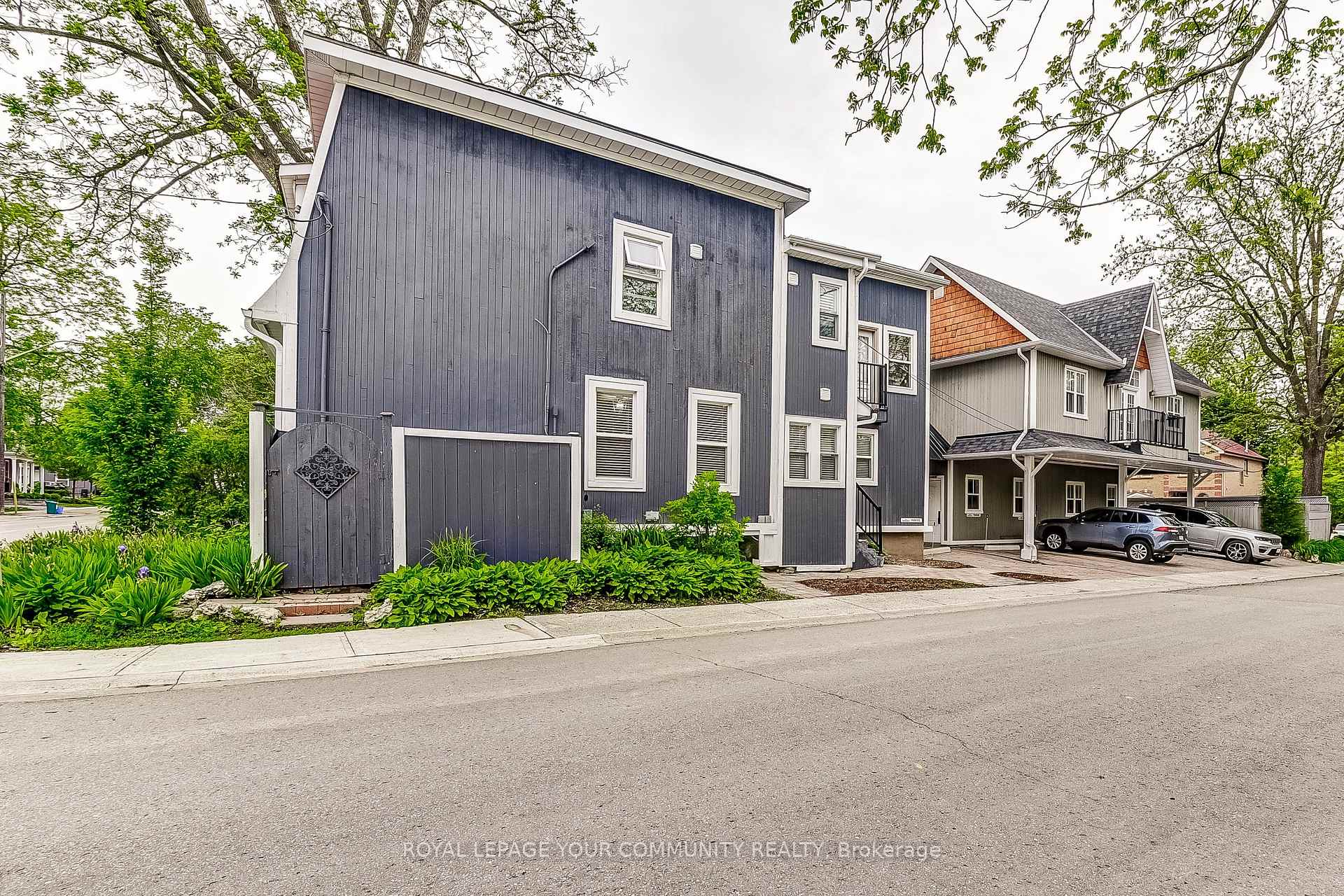 Photo 2 of Unit A, 23-A Washington Street, Markham, Old Markham Village — HOMEH