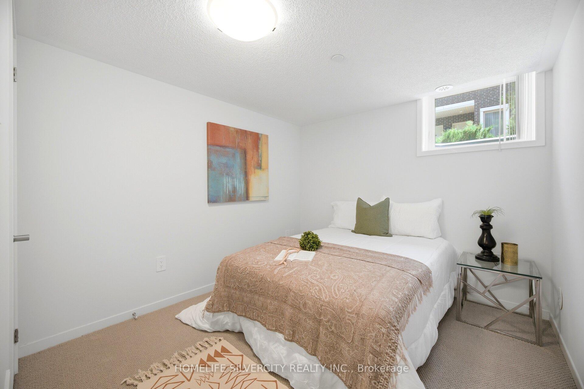 Photo 24 of Unit 13, 11 Honeycrisp Crescent, Vaughan, Vaughan Corporate Centre — HOMEH
