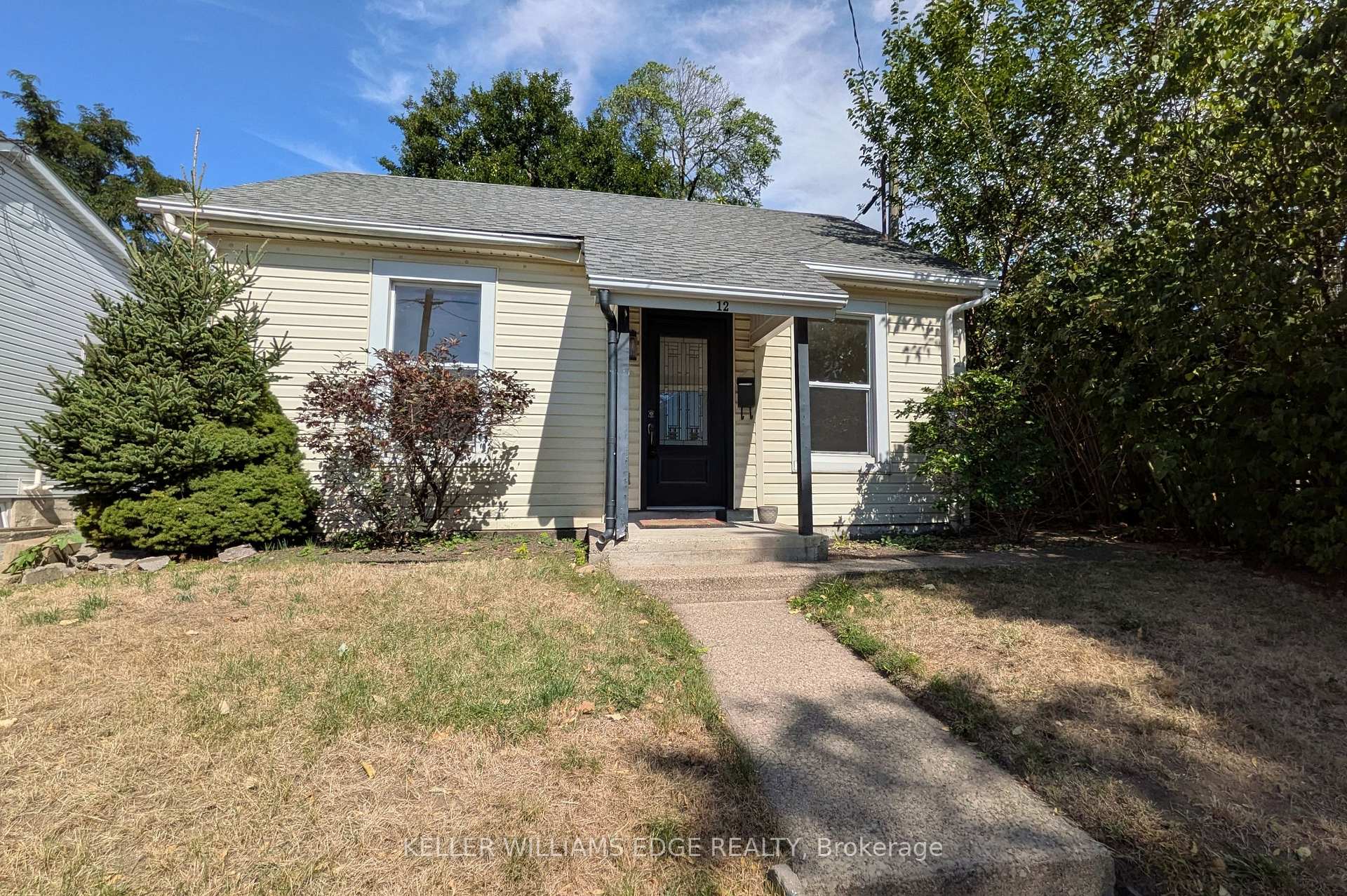 Photo 1 of 12 Nelson Street, Hamilton, Strathcona — HOMEH