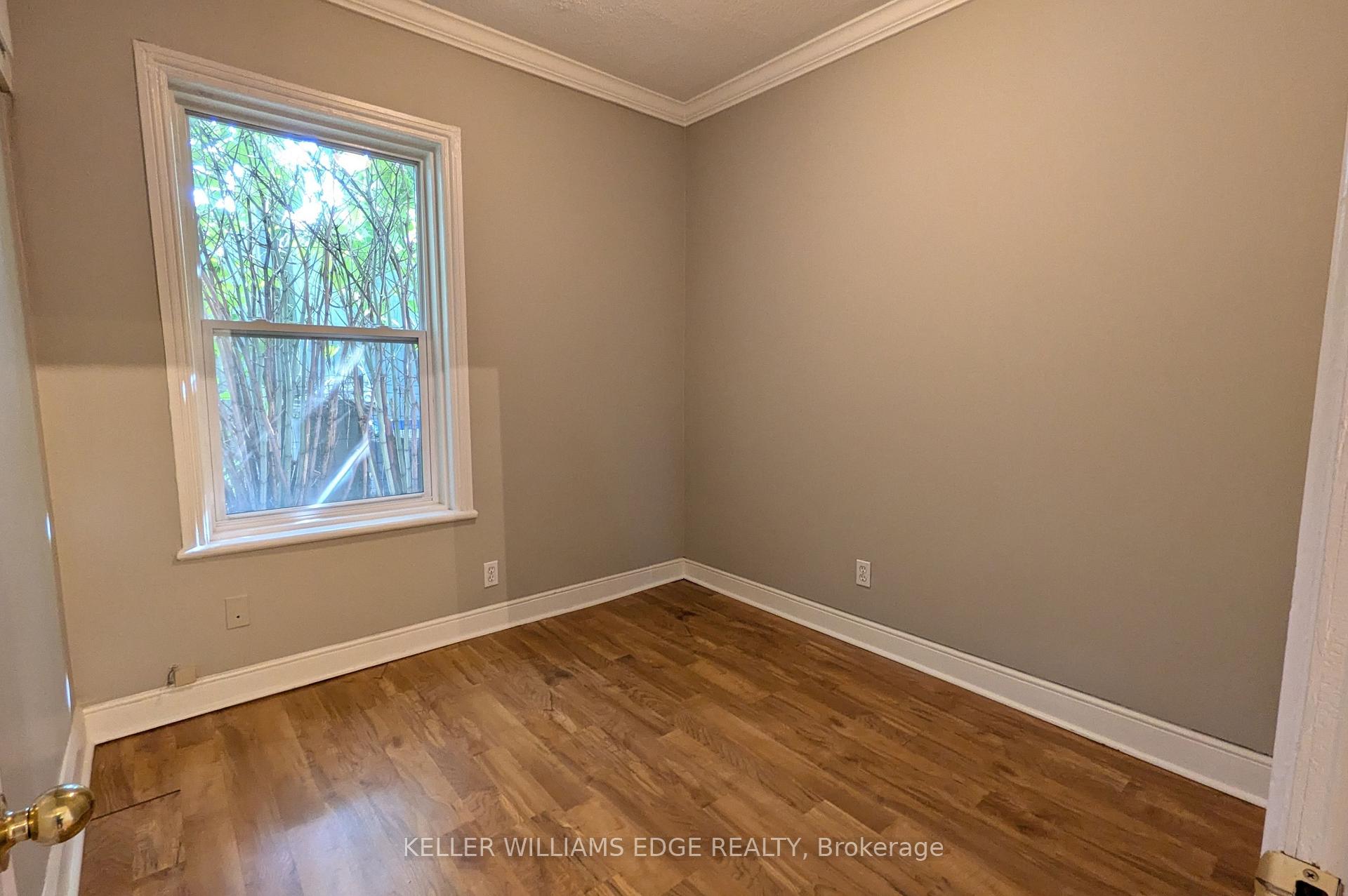 Photo 14 of 12 Nelson Street, Hamilton, Strathcona — HOMEH