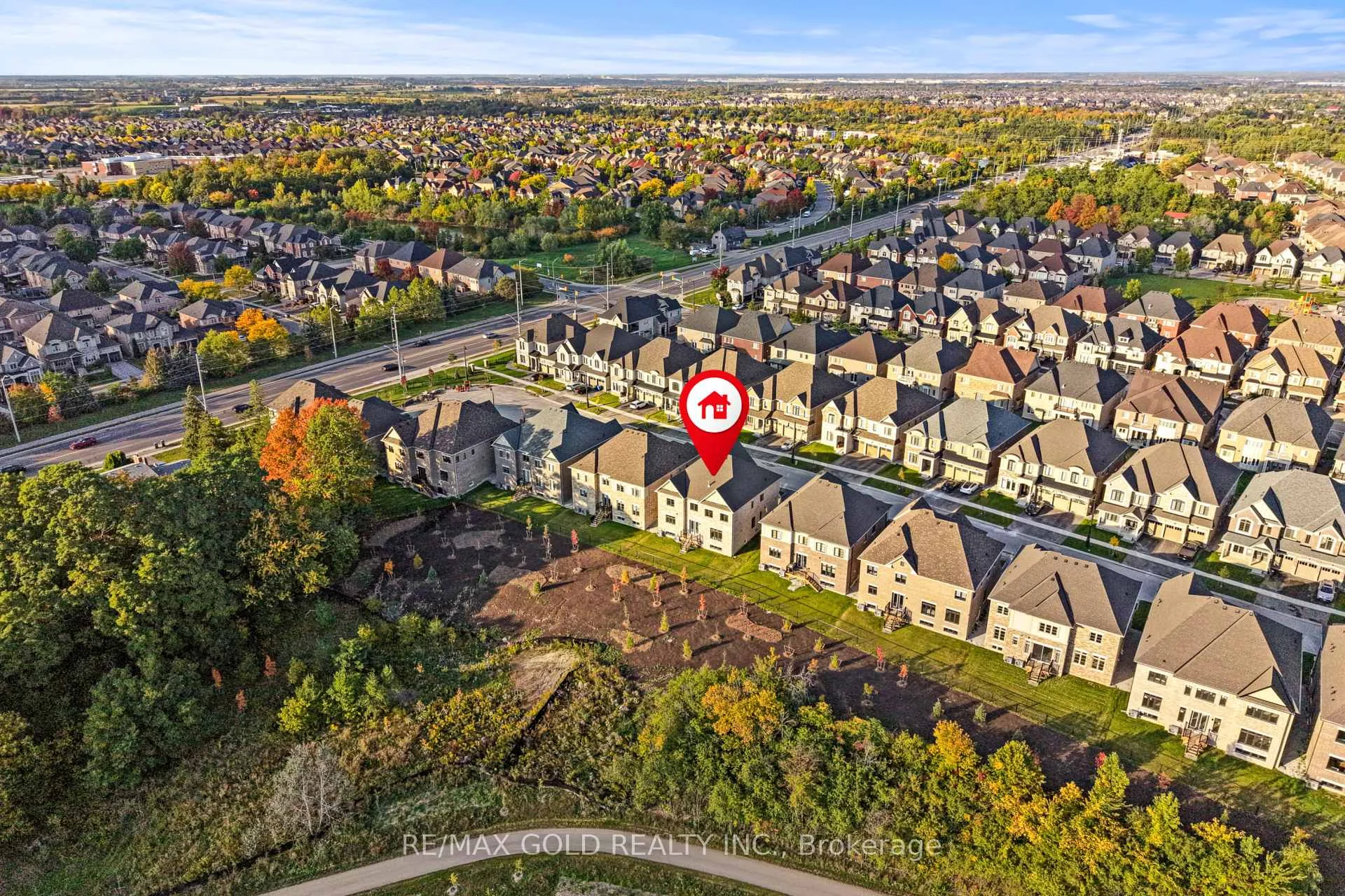Photo 51 of 30 Mosswood Trail, Brampton, Vales of Castlemore — HOMEH