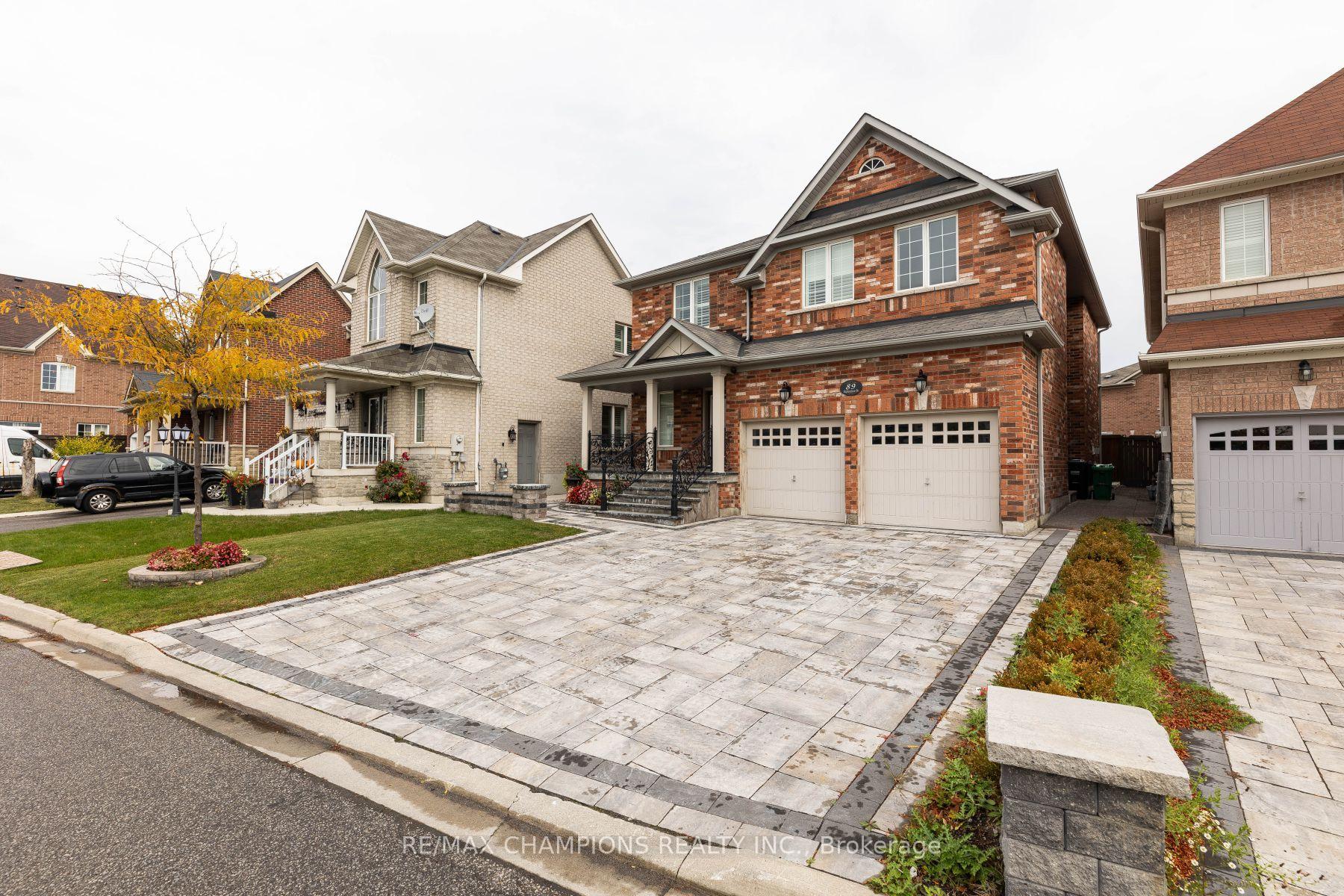 Photo 3 of Unit Upper, 89 Bayhampton Drive, Brampton, Vales of Castlemore — HOMEH