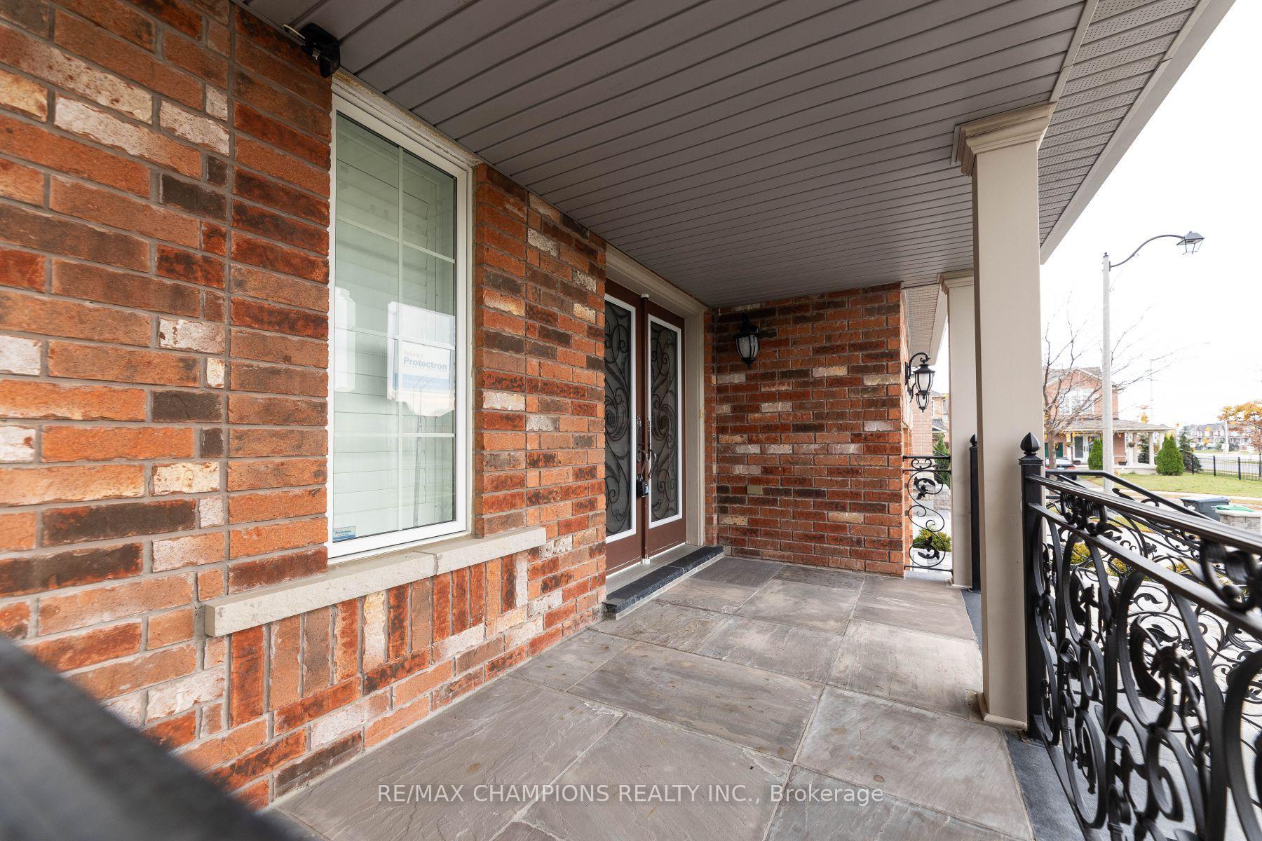 Photo 9 of Unit Upper, 89 Bayhampton Drive, Brampton, Vales of Castlemore — HOMEH