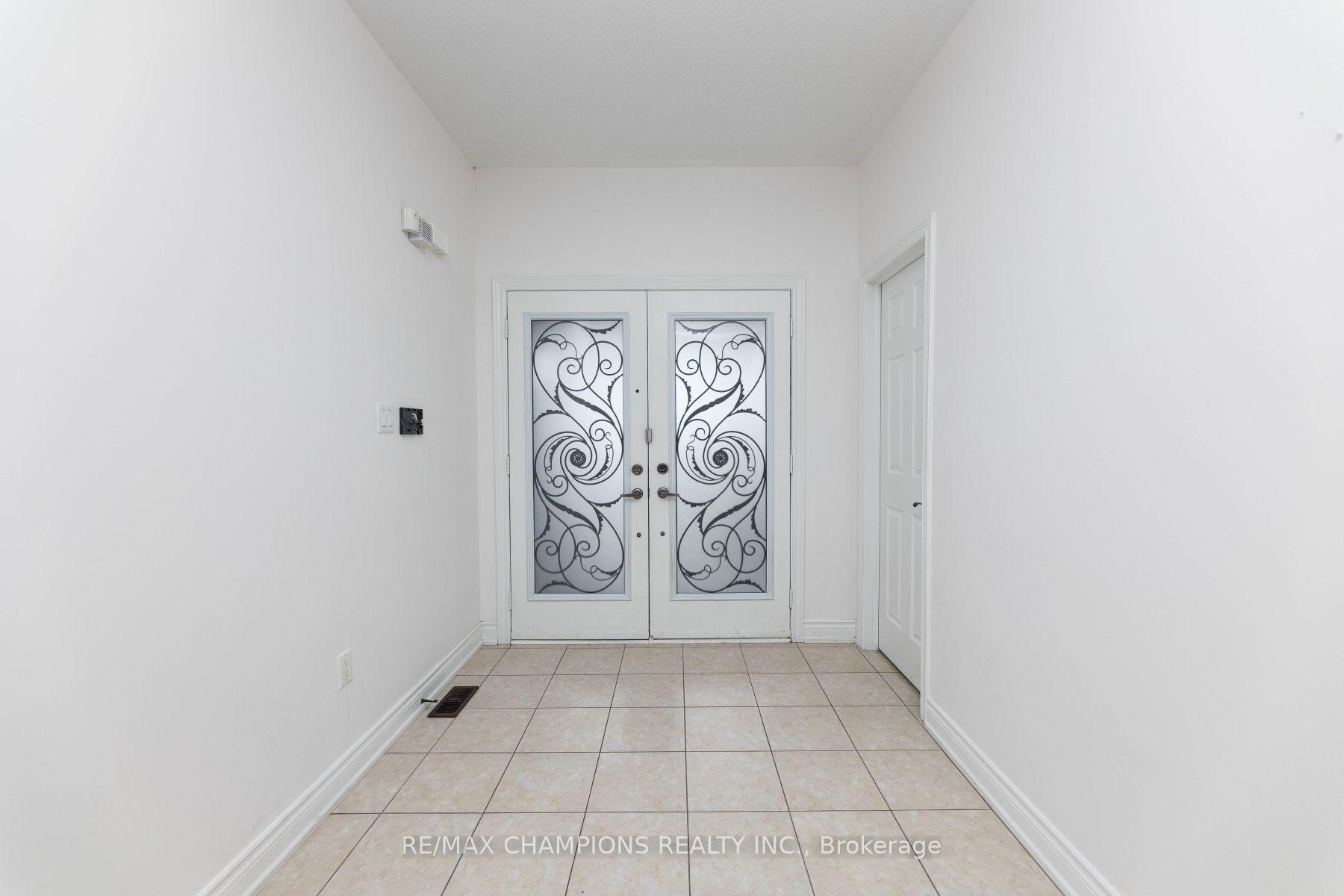 Photo 18 of Unit Upper, 89 Bayhampton Drive, Brampton, Vales of Castlemore — HOMEH