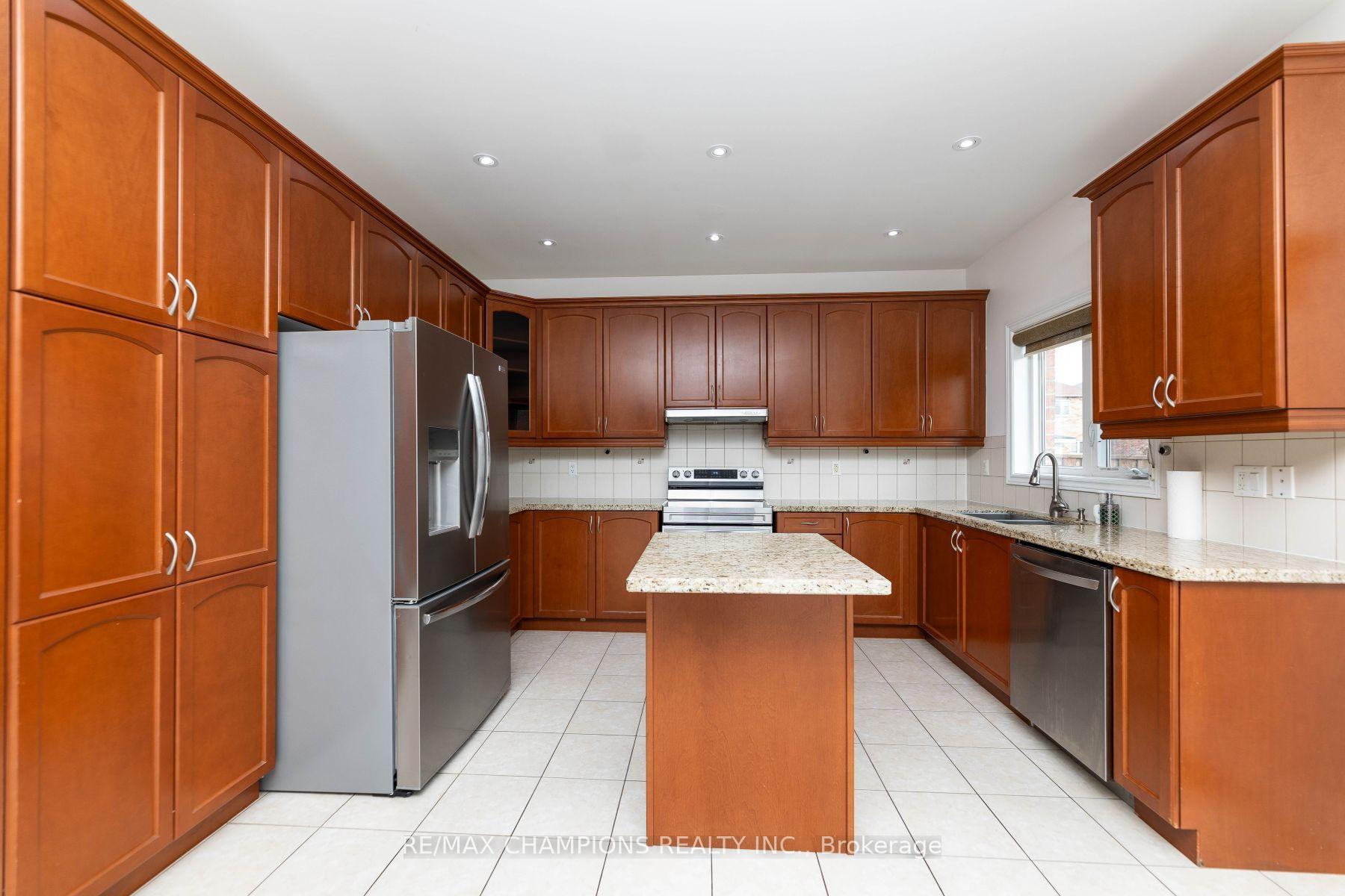 Photo 34 of Unit Upper, 89 Bayhampton Drive, Brampton, Vales of Castlemore — HOMEH