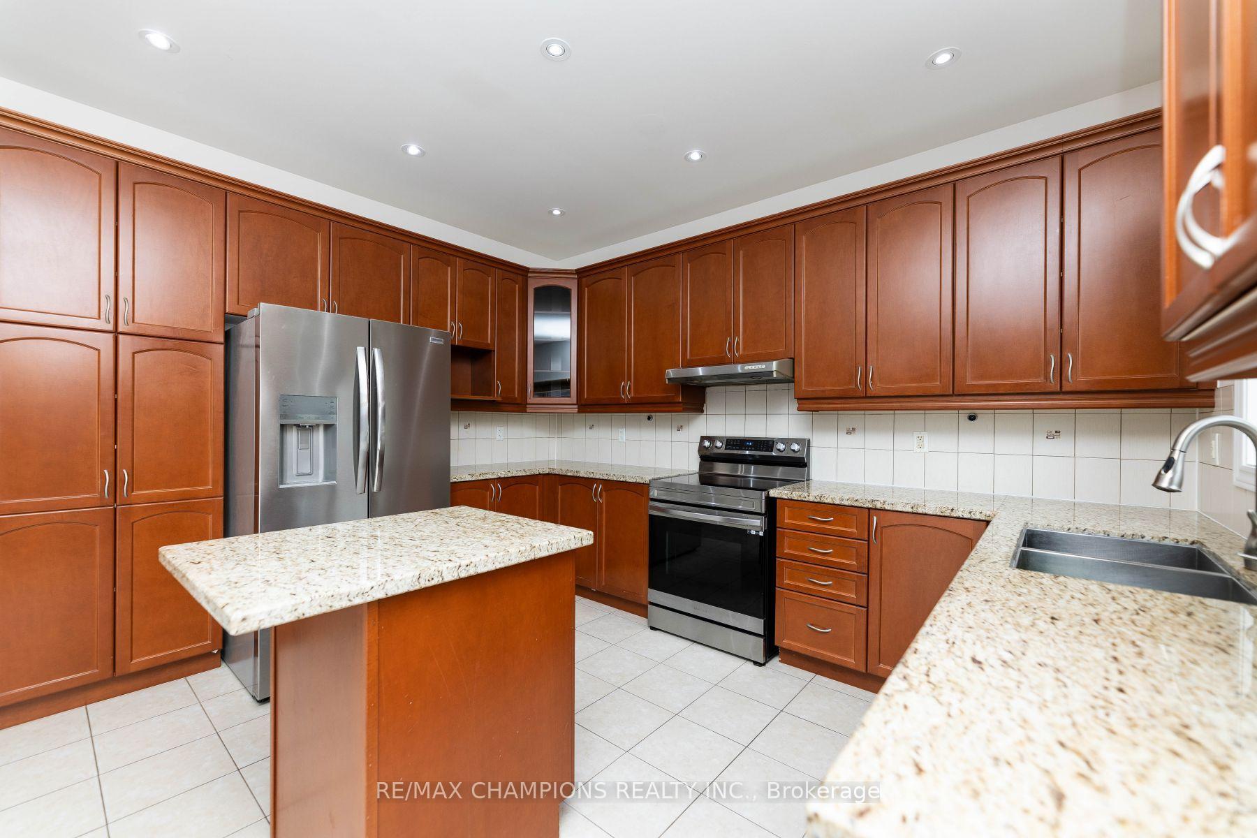 Photo 35 of Unit Upper, 89 Bayhampton Drive, Brampton, Vales of Castlemore — HOMEH
