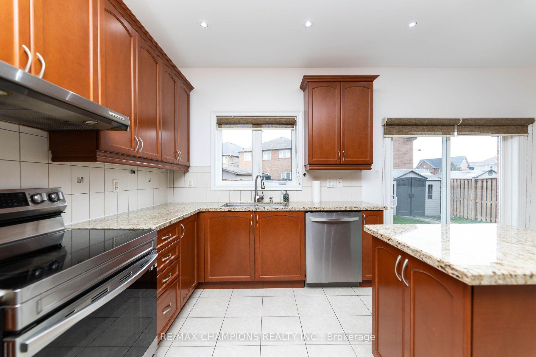 Photo 36 of Unit Upper, 89 Bayhampton Drive, Brampton, Vales of Castlemore — HOMEH