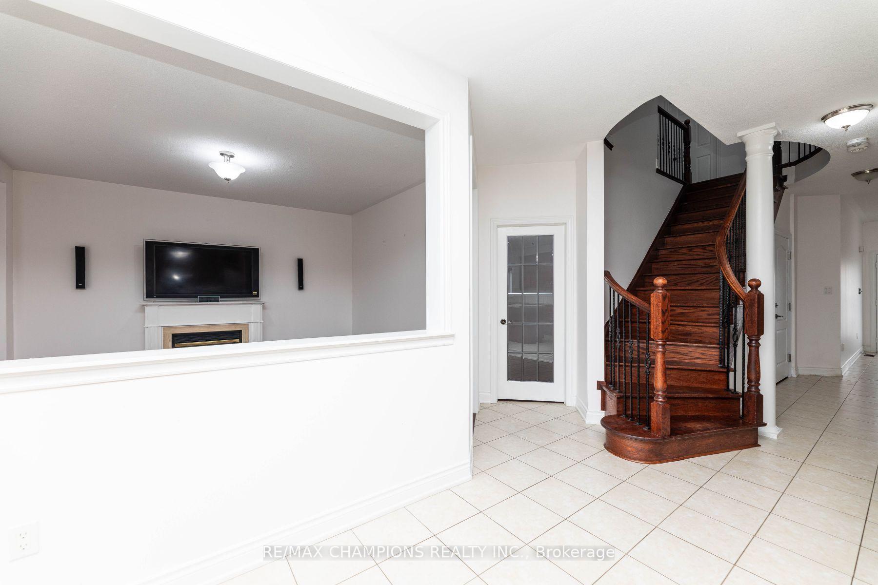 Photo 50 of Unit Upper, 89 Bayhampton Drive, Brampton, Vales of Castlemore — HOMEH