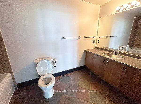 Photo 14 of Unit 25, 357 Hunter Street W, Hamilton, Kirkendall — HOMEH