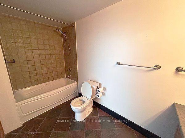 Photo 15 of Unit 25, 357 Hunter Street W, Hamilton, Kirkendall — HOMEH