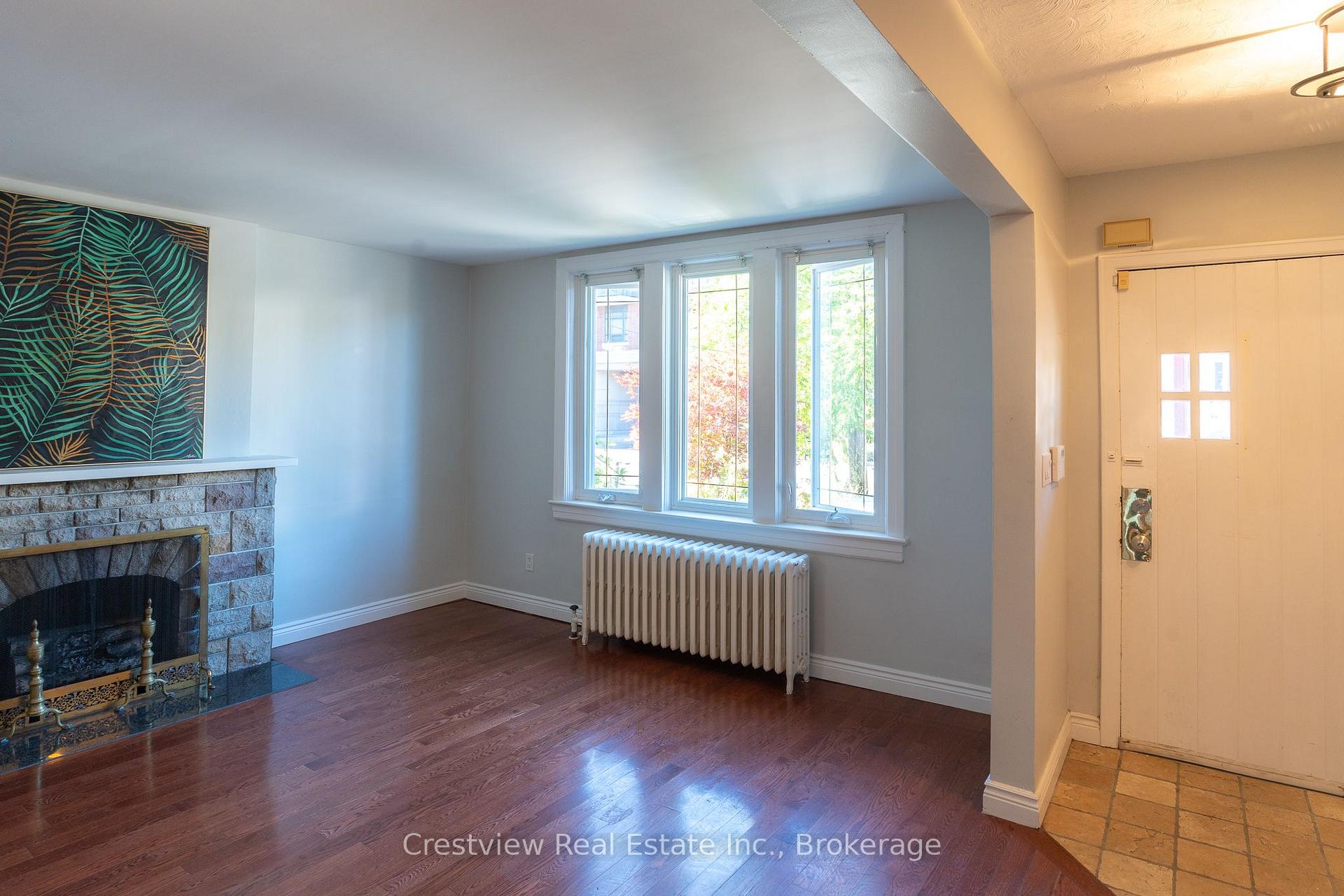 Photo 3 of 357 Fairlawn Avenue, Toronto, Bedford Park-Nortown — HOMEH