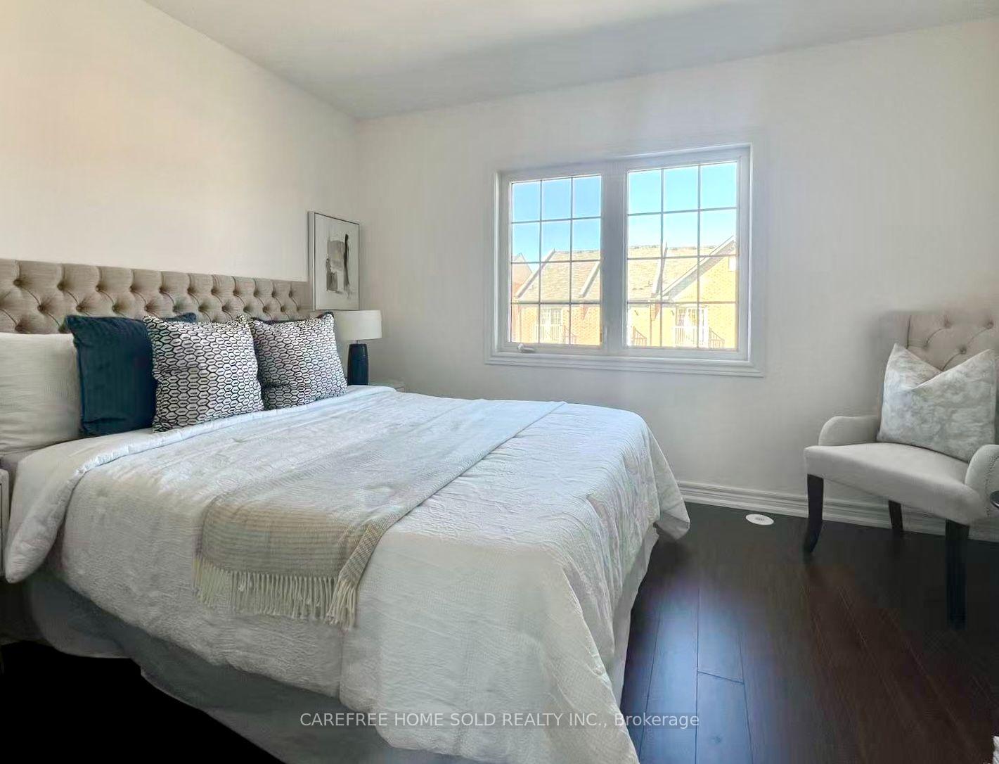 Photo 12 of 9880 McCowan Road, Markham, Berczy — HOMEH