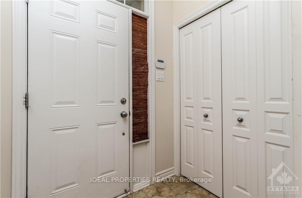 Photo 3 of 6063 North Bluff Drive, Ottawa, Riverside South/Gloucester Glen — HOMEH