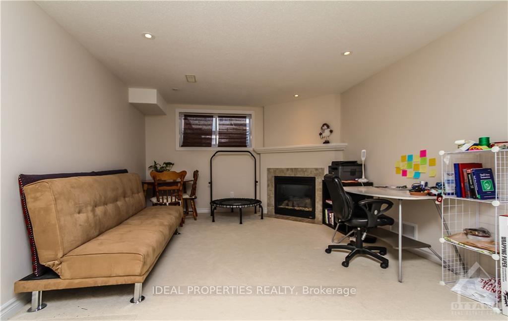 Photo 24 of 6063 North Bluff Drive, Ottawa, Riverside South/Gloucester Glen — HOMEH
