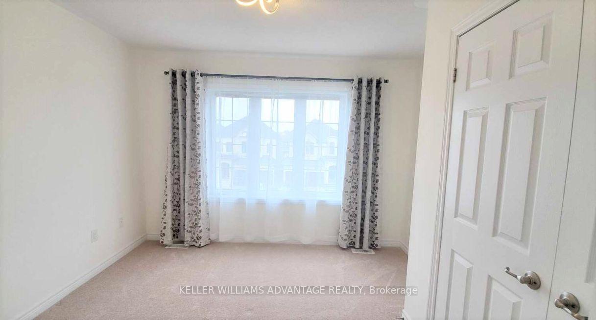 Photo 9 of 84 Little Britain Crescent, Brampton, Bram West — HOMEH
