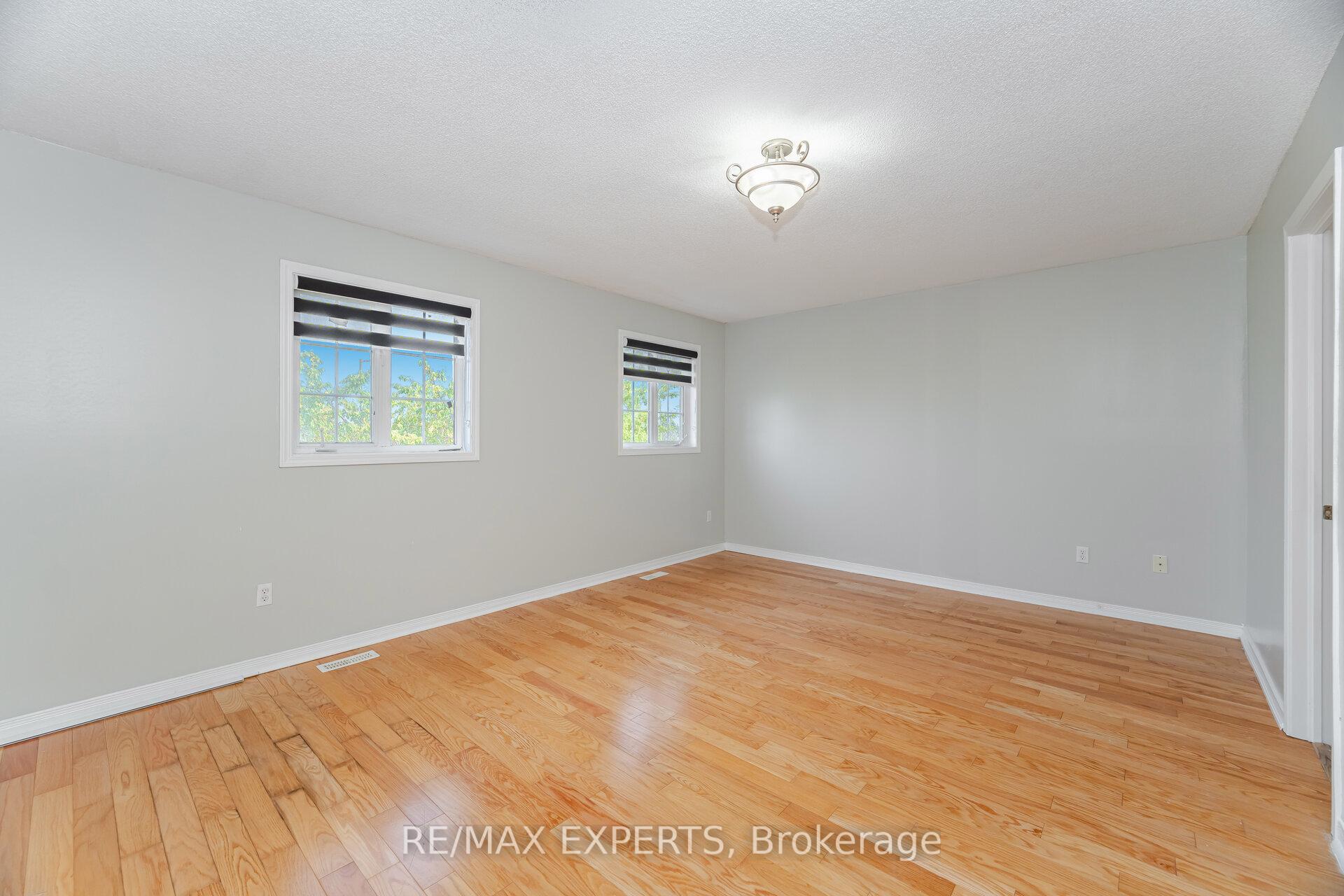 Photo 12 of 82 Twin Pines Crescent, Brampton, Northwest Sandalwood Parkway — HOMEH