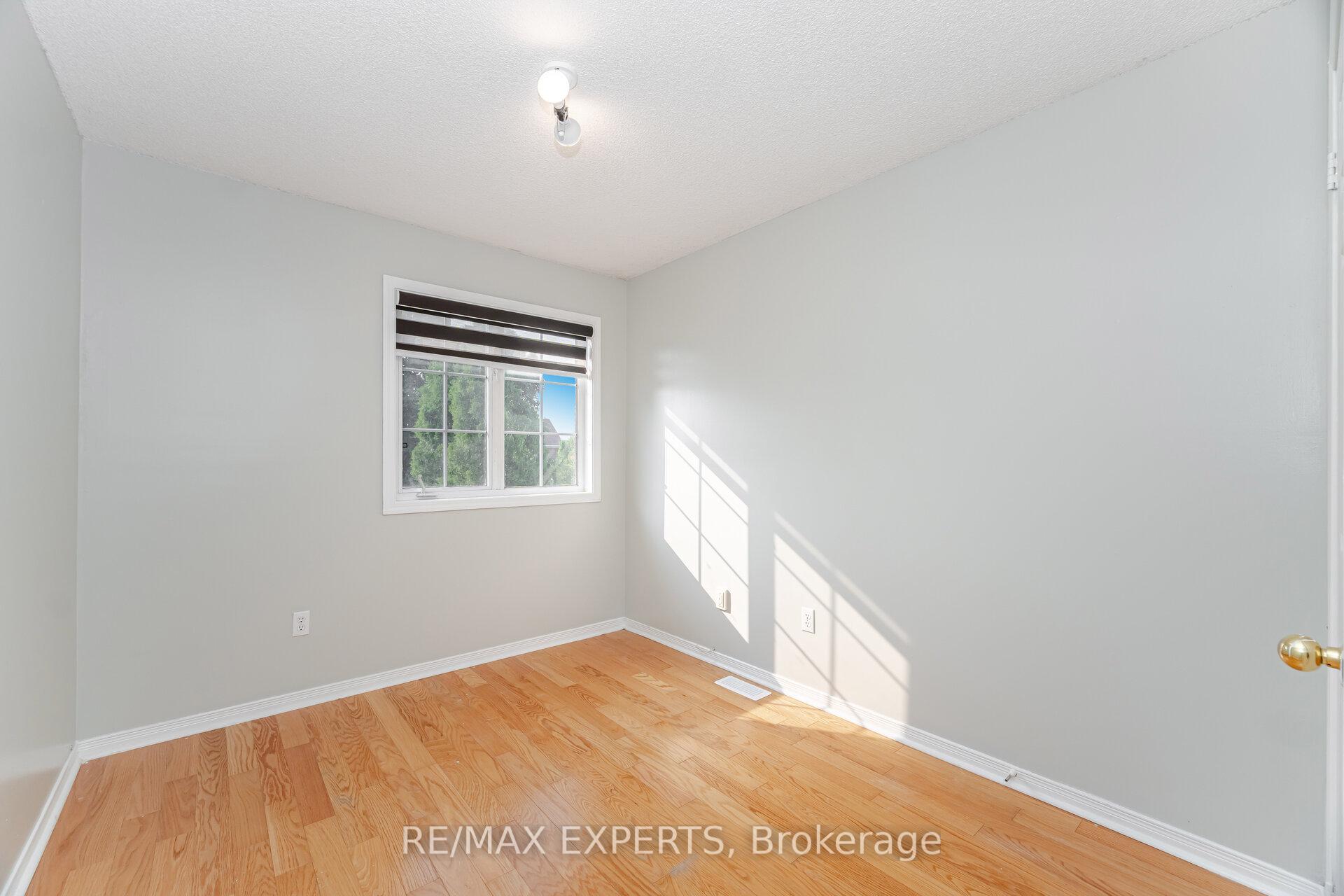 Photo 17 of 82 Twin Pines Crescent, Brampton, Northwest Sandalwood Parkway — HOMEH