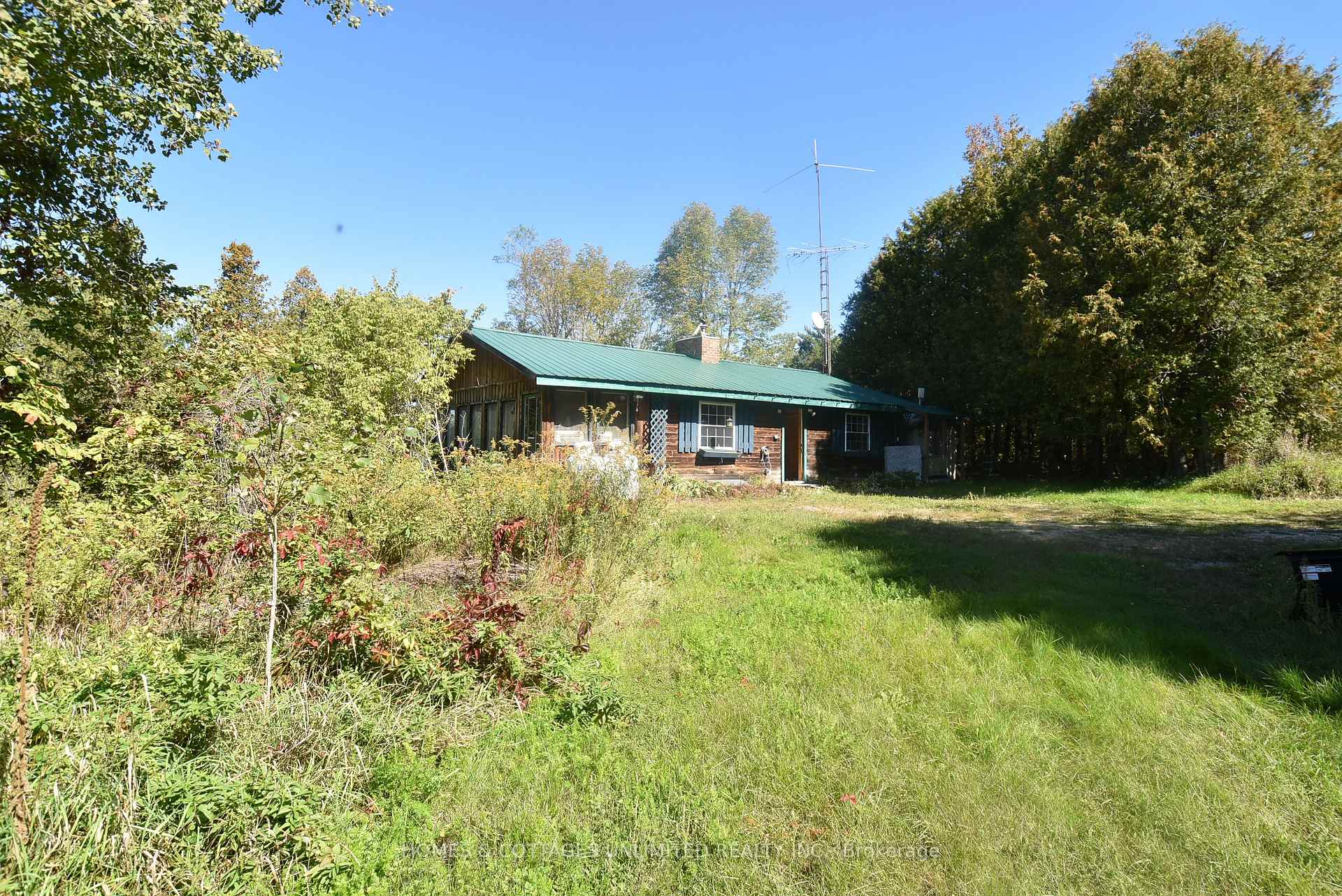 Front of 1031 Lookout Hill Road
