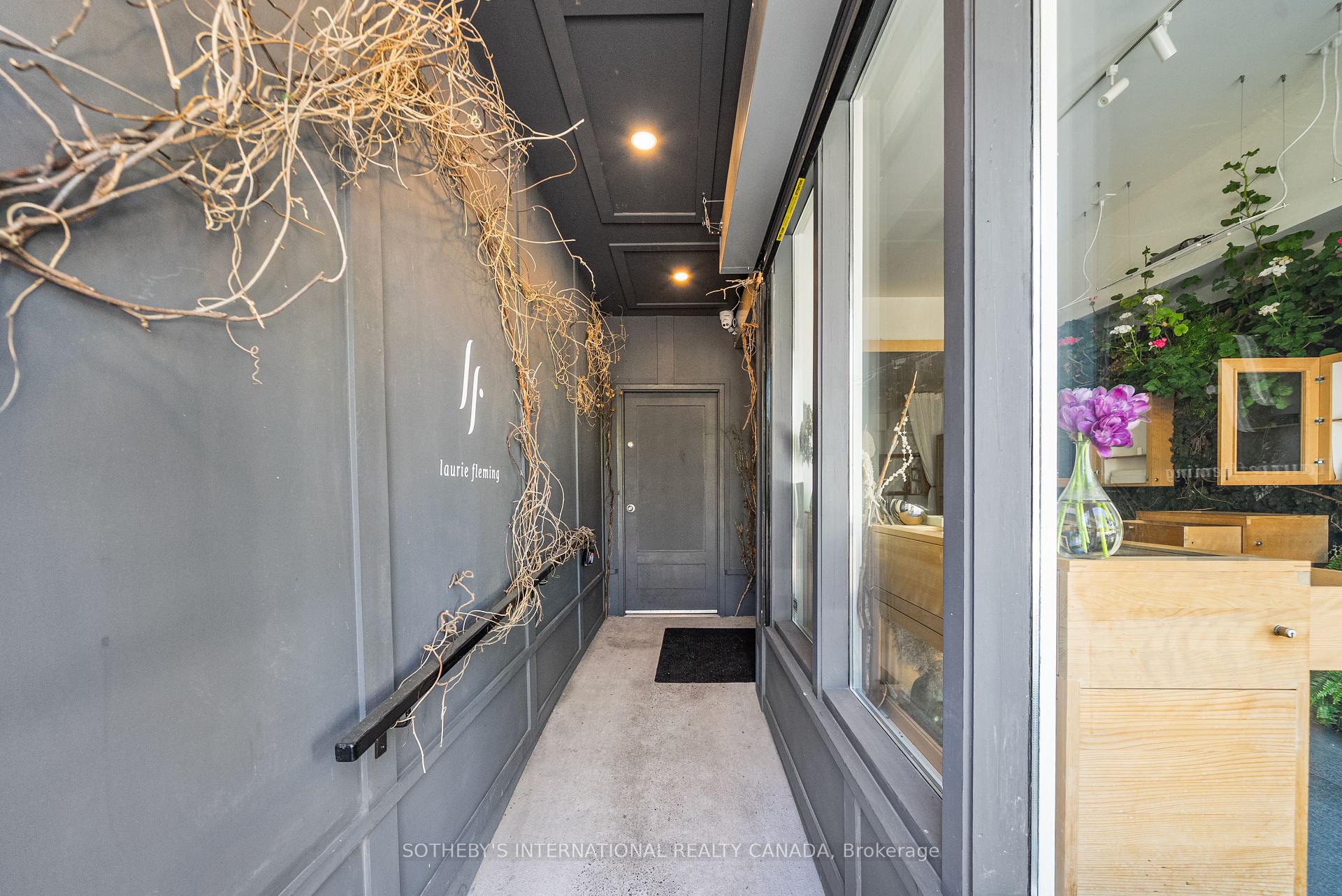 Photo 8 of 919 Queen Street W, Toronto, Niagara — HOMEH