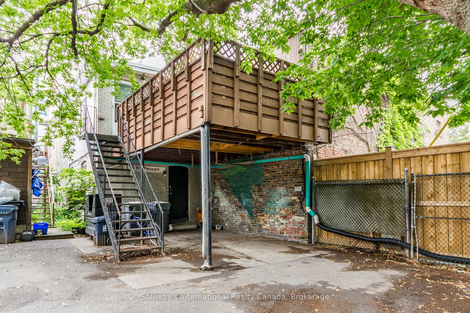 Photo 15 of 635 Mount Pleasant Road, Toronto, Mount Pleasant East — HOMEH